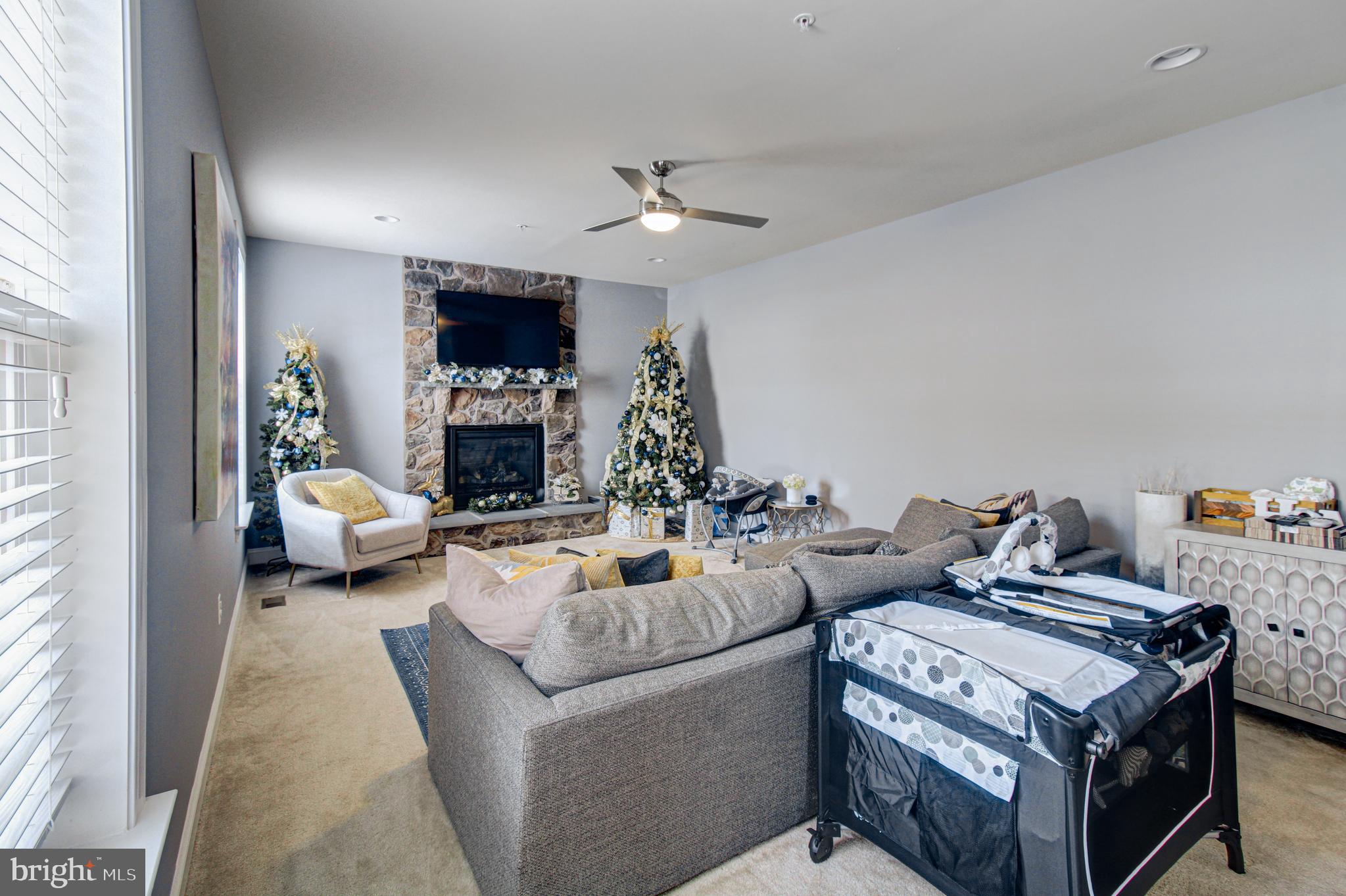 MARSHALL GROVE ESTATES - Residential