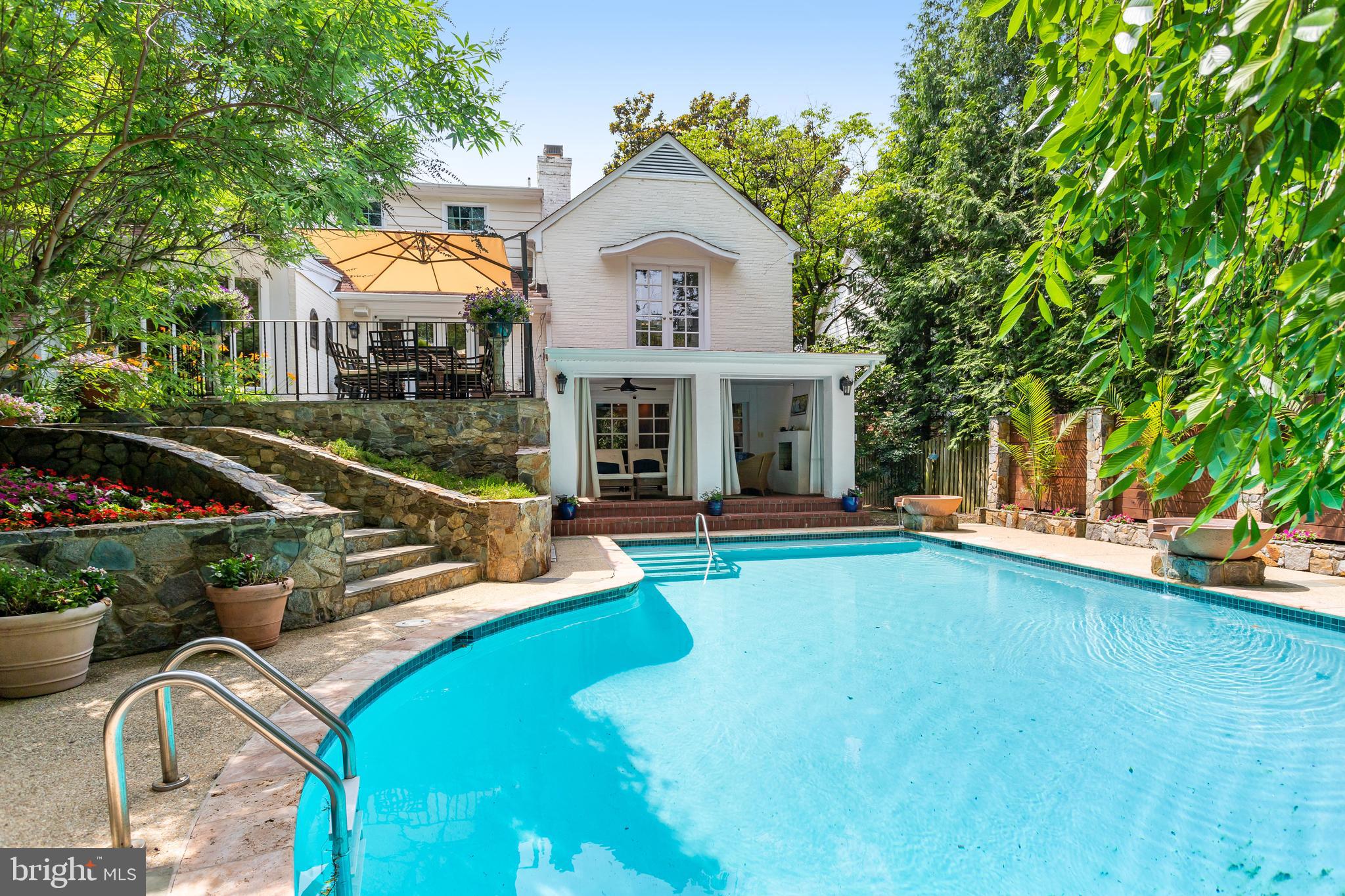 WESTMORELAND HILLS - Residential