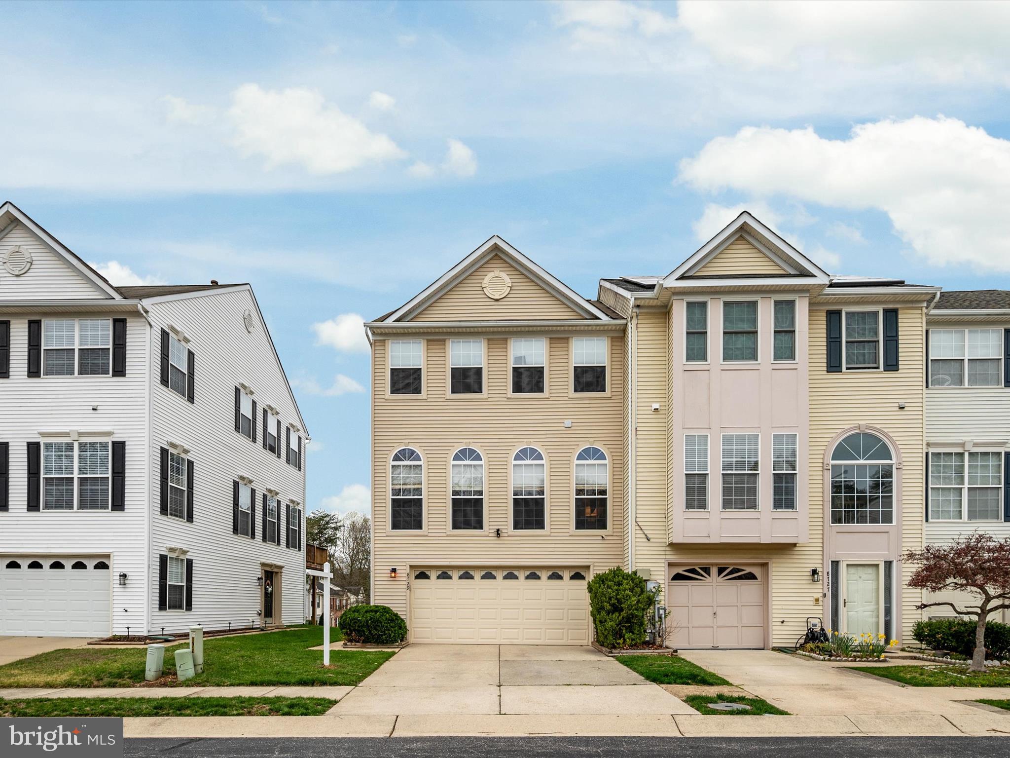 PINEY ORCHARD - Residential