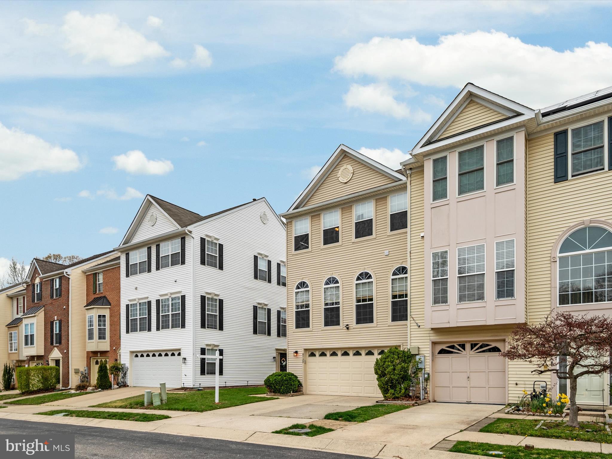 PINEY ORCHARD - Residential