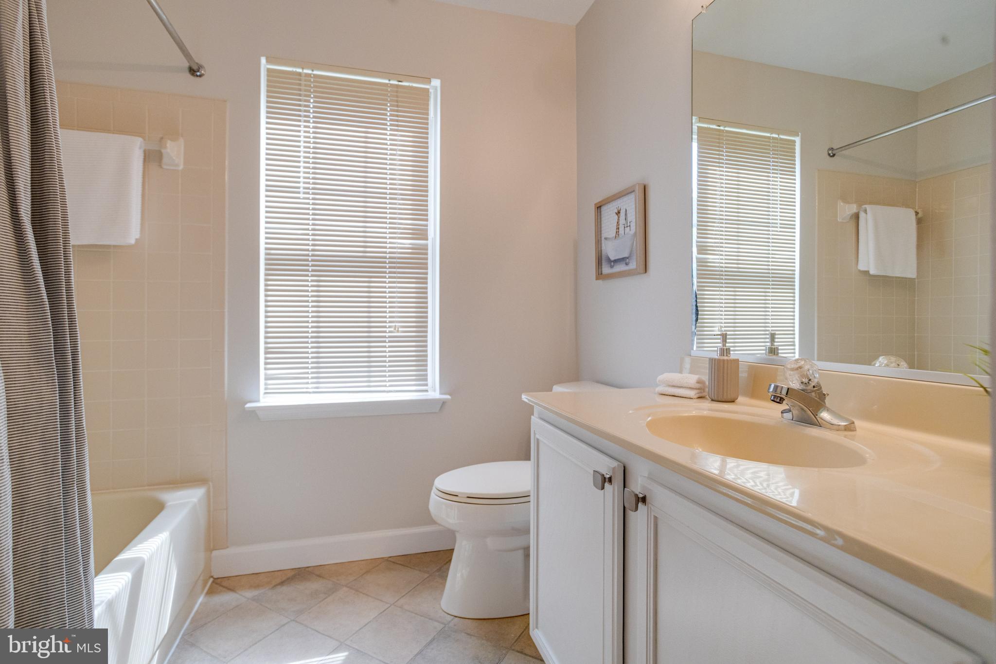 OAKRIDGE - Residential