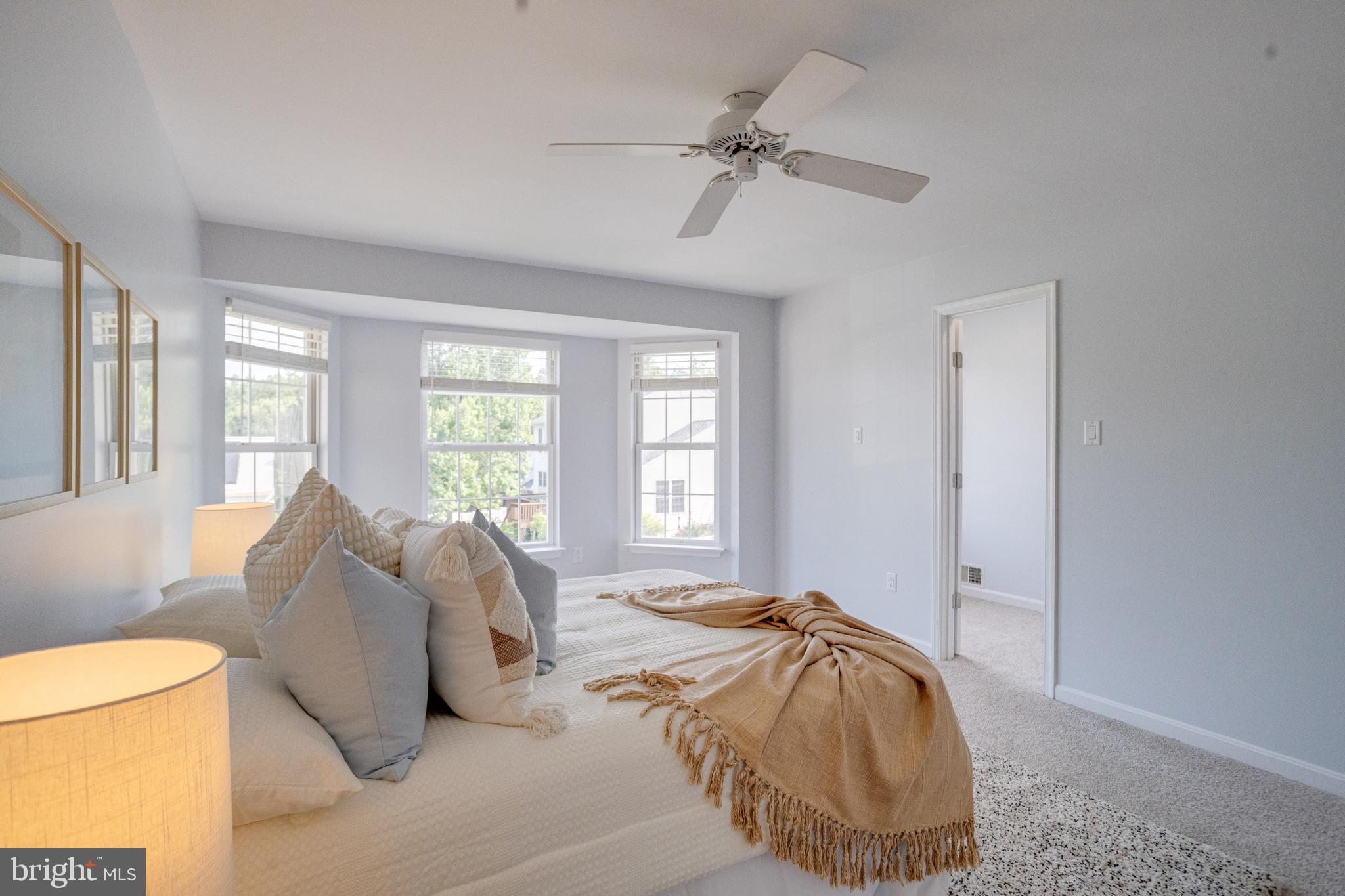 OAKRIDGE - Residential