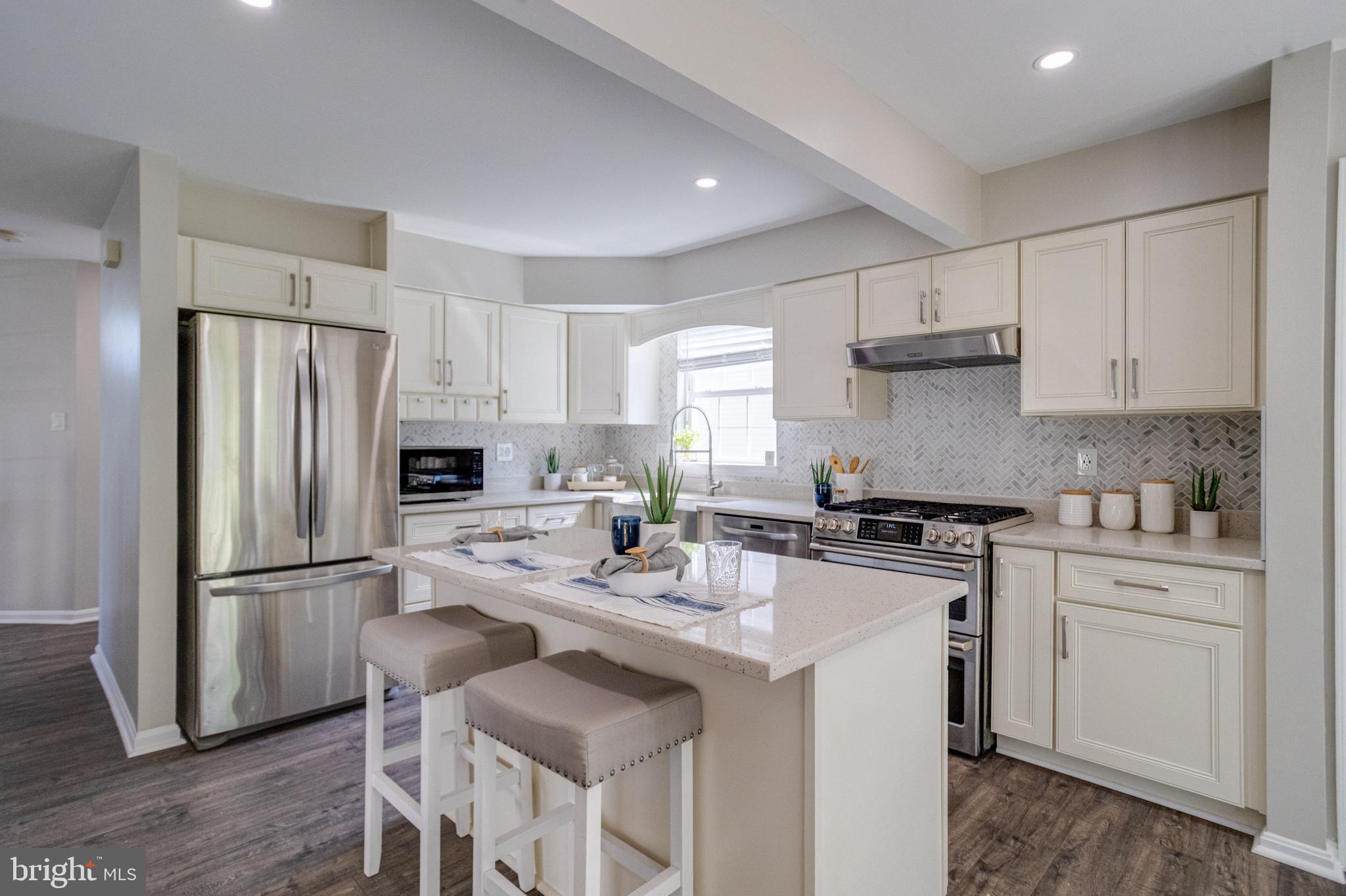 OAKRIDGE - Residential