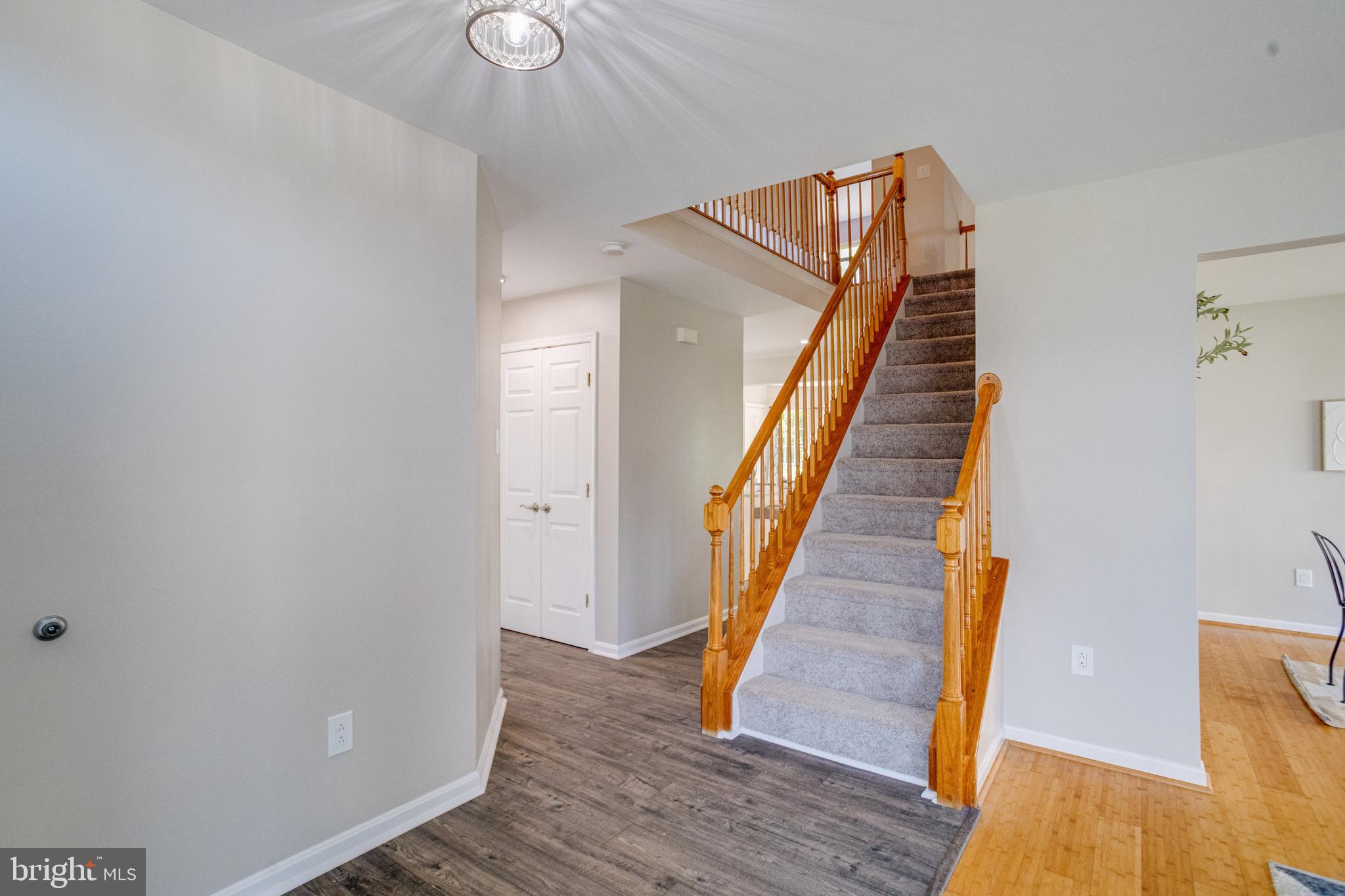 OAKRIDGE - Residential