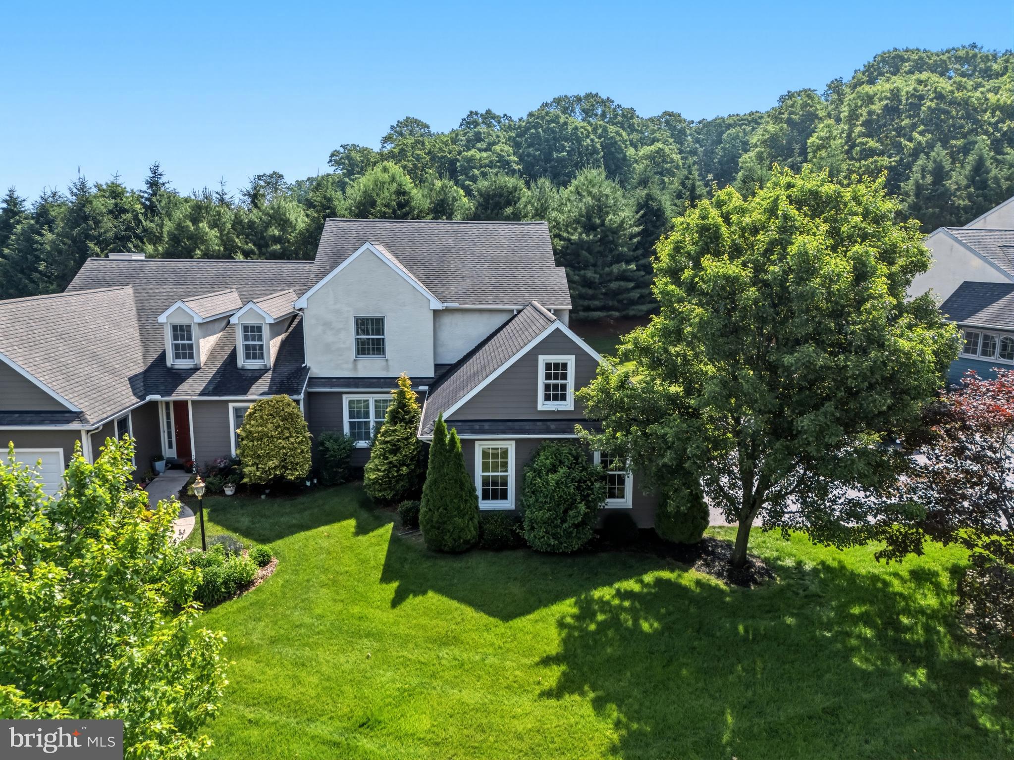 PARKSIDE - Residential