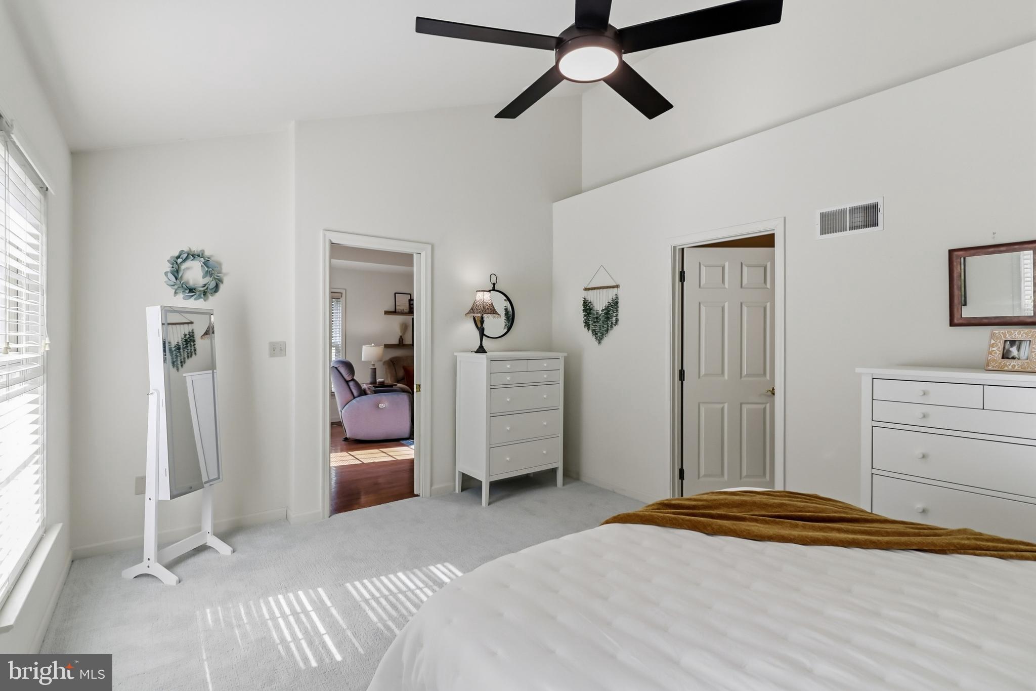 PARKSIDE - Residential