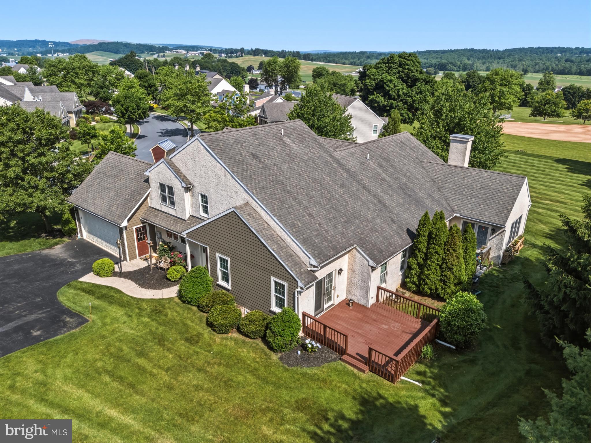 PARKSIDE - Residential