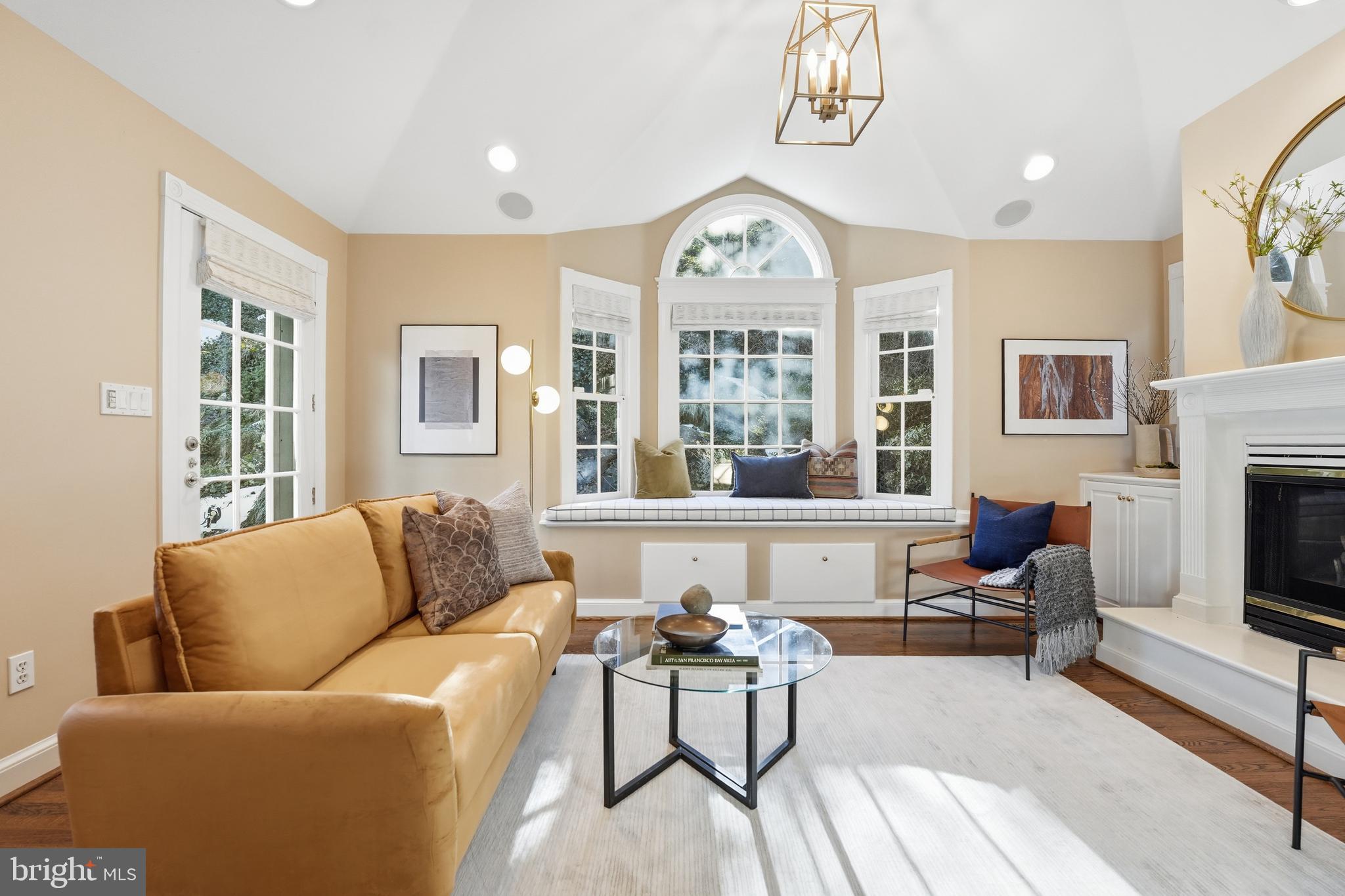 SUMNER - Residential