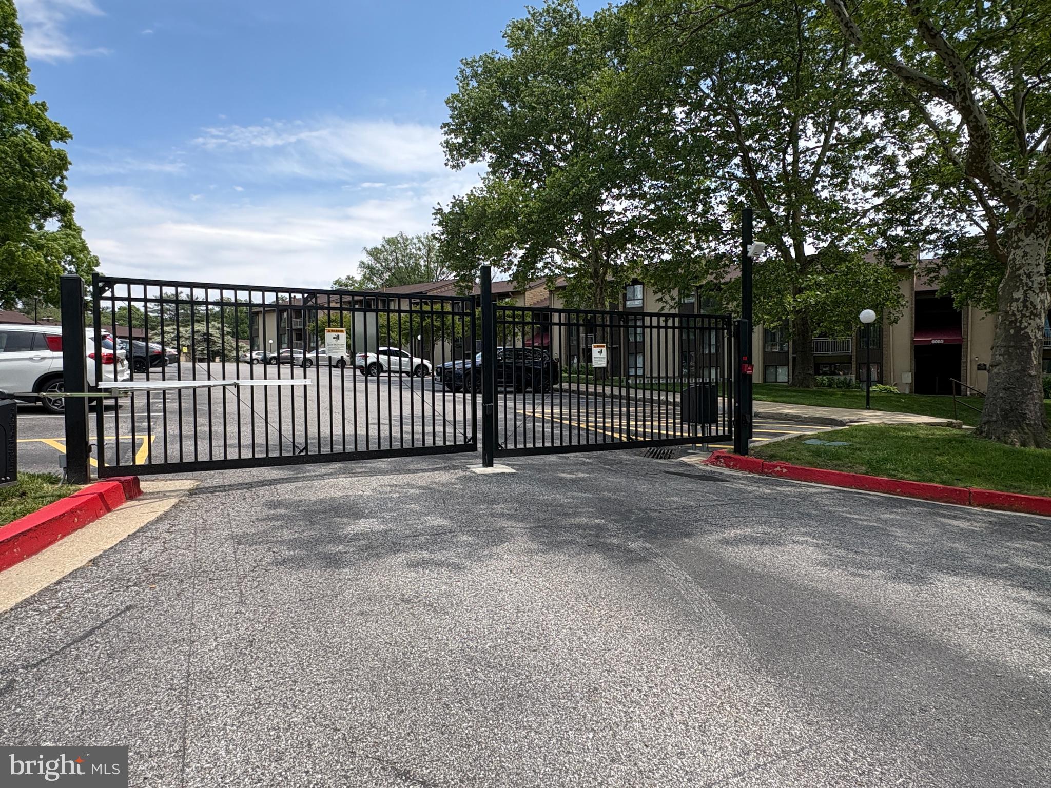 VILLAGE OF LONG REACH - Residential