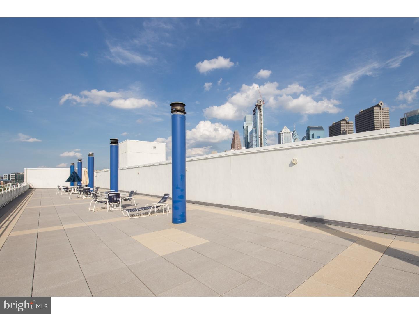 LOGAN SQUARE - Residential Lease