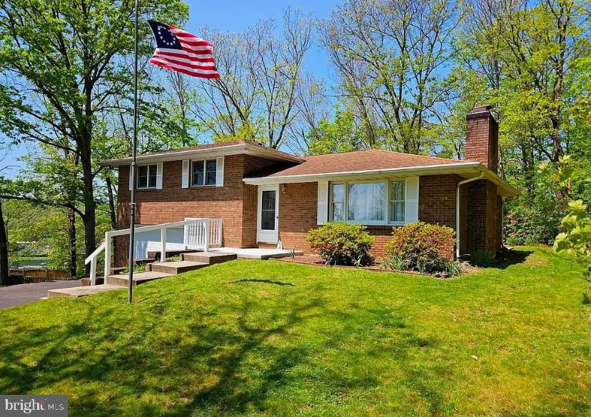 DOWDEN HILLS - Residential