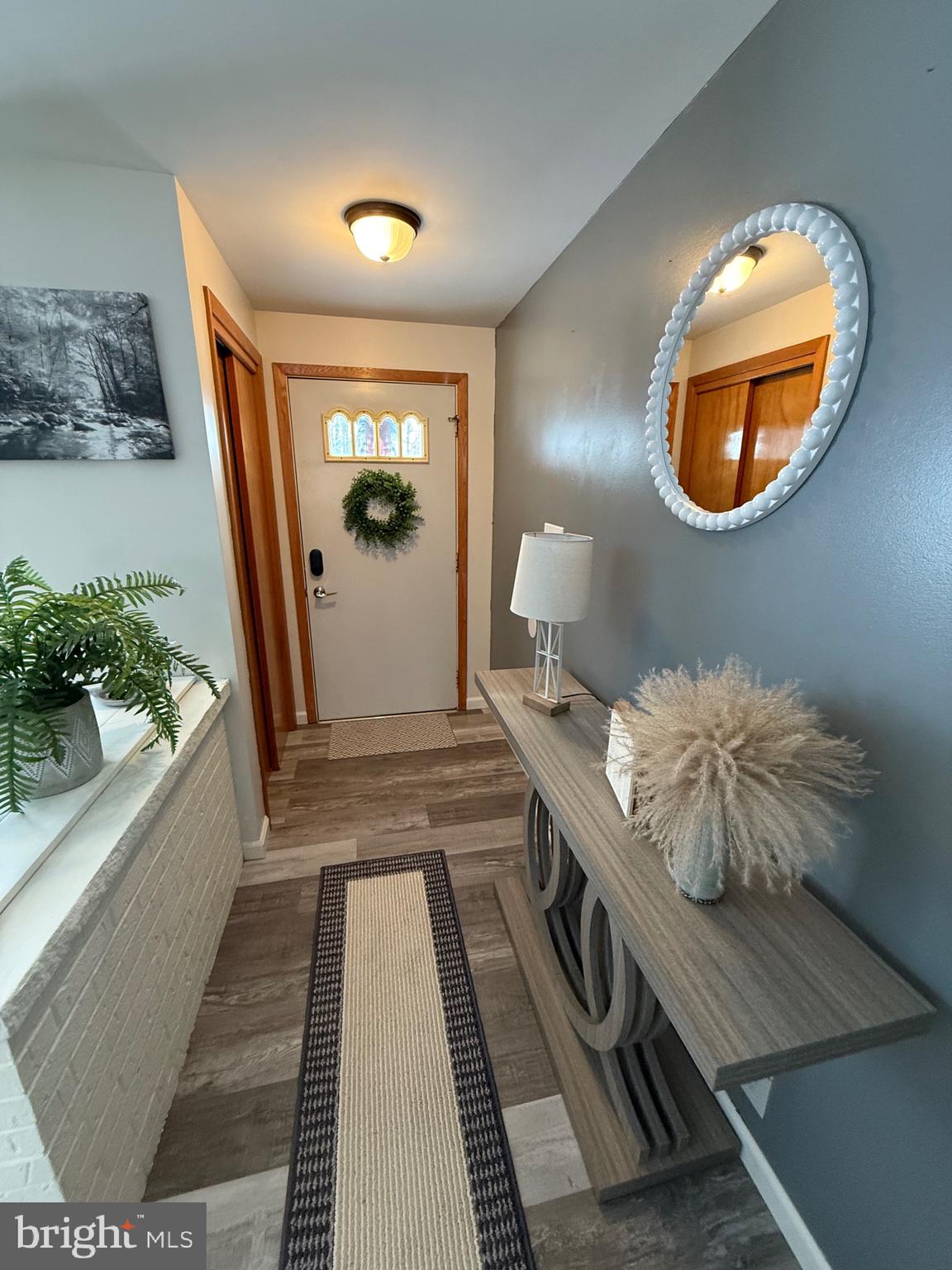 DOWDEN HILLS - Residential