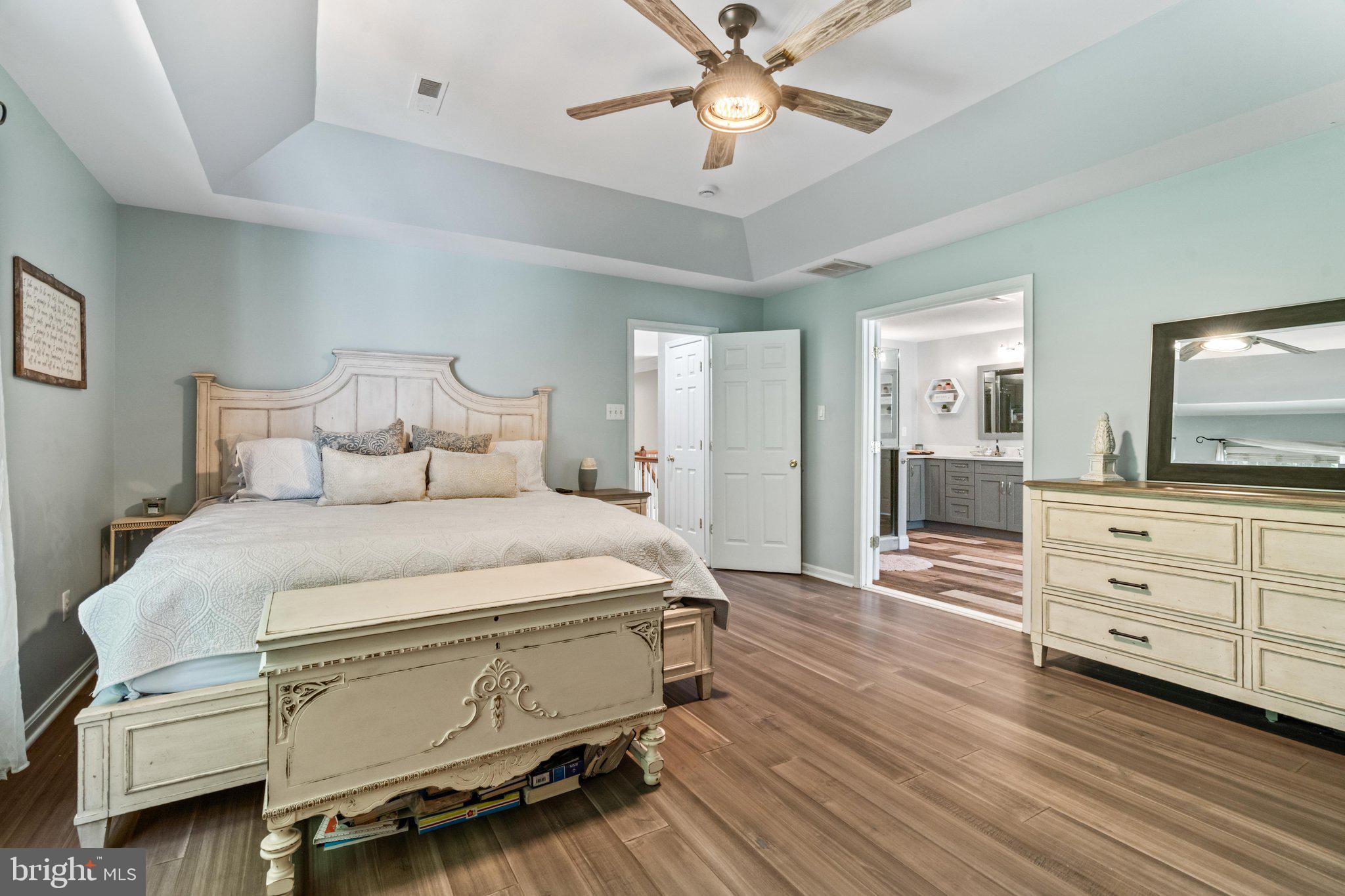 NEELSVILLE ESTATES - Residential
