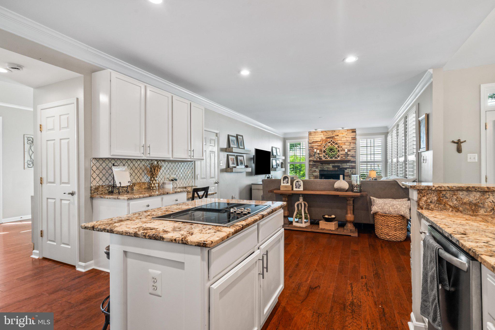 NEELSVILLE ESTATES - Residential