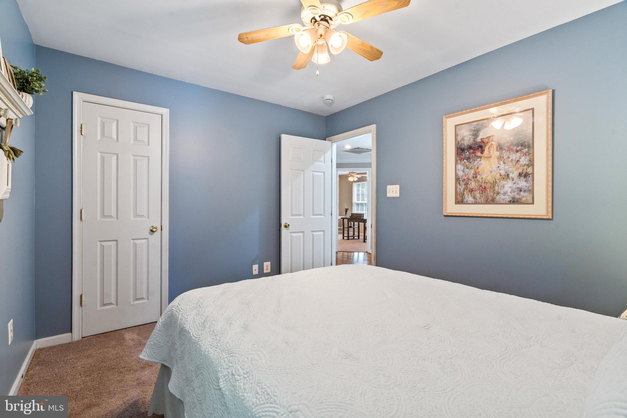 NEELSVILLE ESTATES - Residential