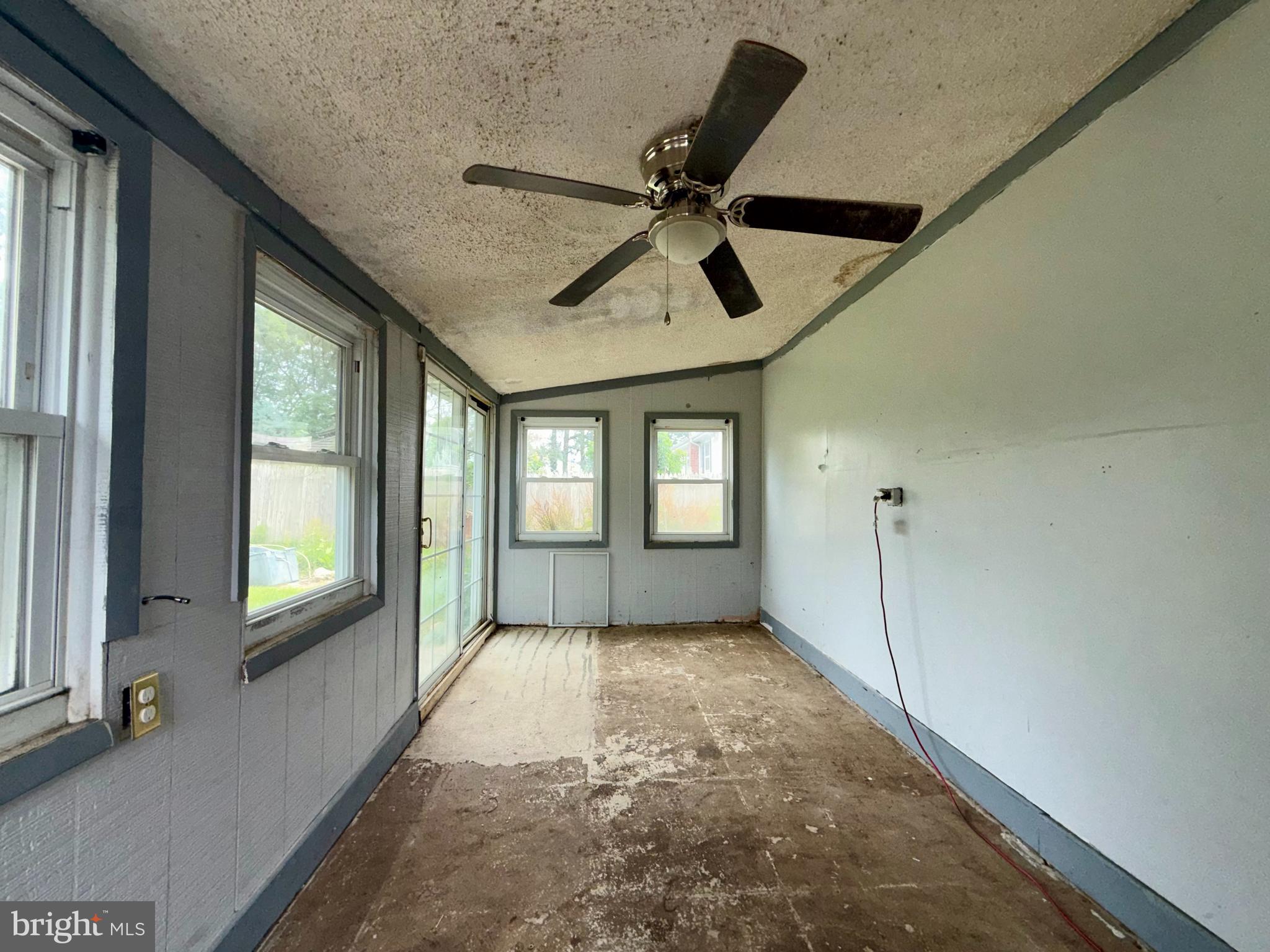 BACK RIVER HIGHLANDS - Residential