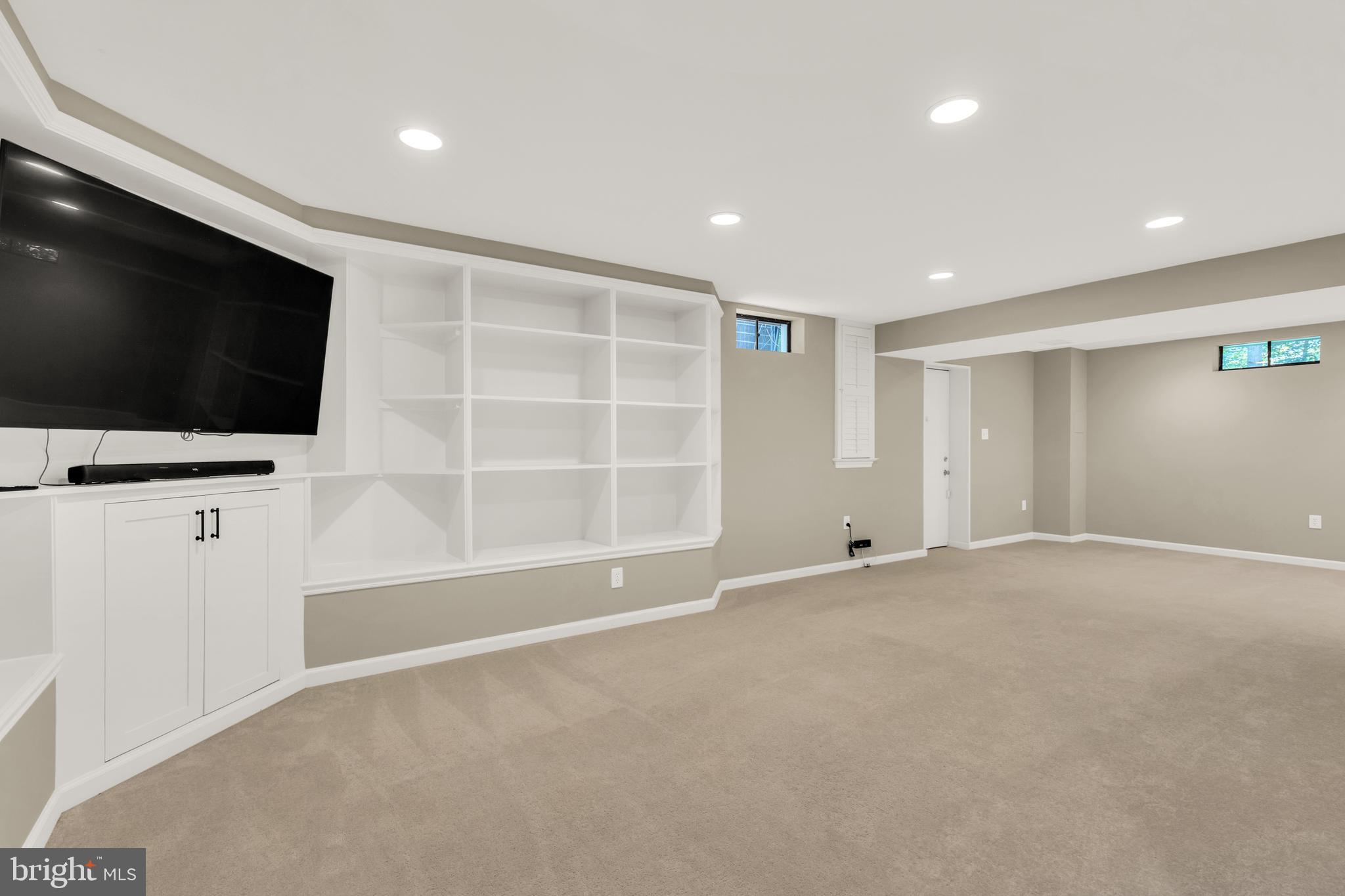 SOUTH RUN - Residential
