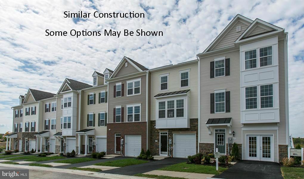 FREE FINISHED REC ROOM! Dan Ryan Builders new Yorktown II garage town home is selling now! New 2X6 construction saves on energy costs!! This 3 level town home features an 8' Morning Room, 3 bedrooms, 2.5 baths, 9' ceilings, 3rd level laundry & upgraded island kitchen! July delivery!! Find out if you qualify for 100% financing Today!!