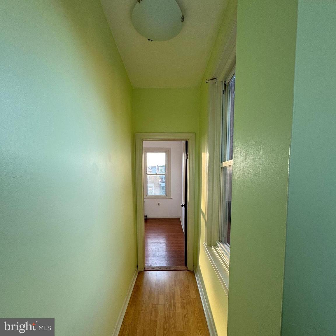 SQUIRREL HILL - Residential Income