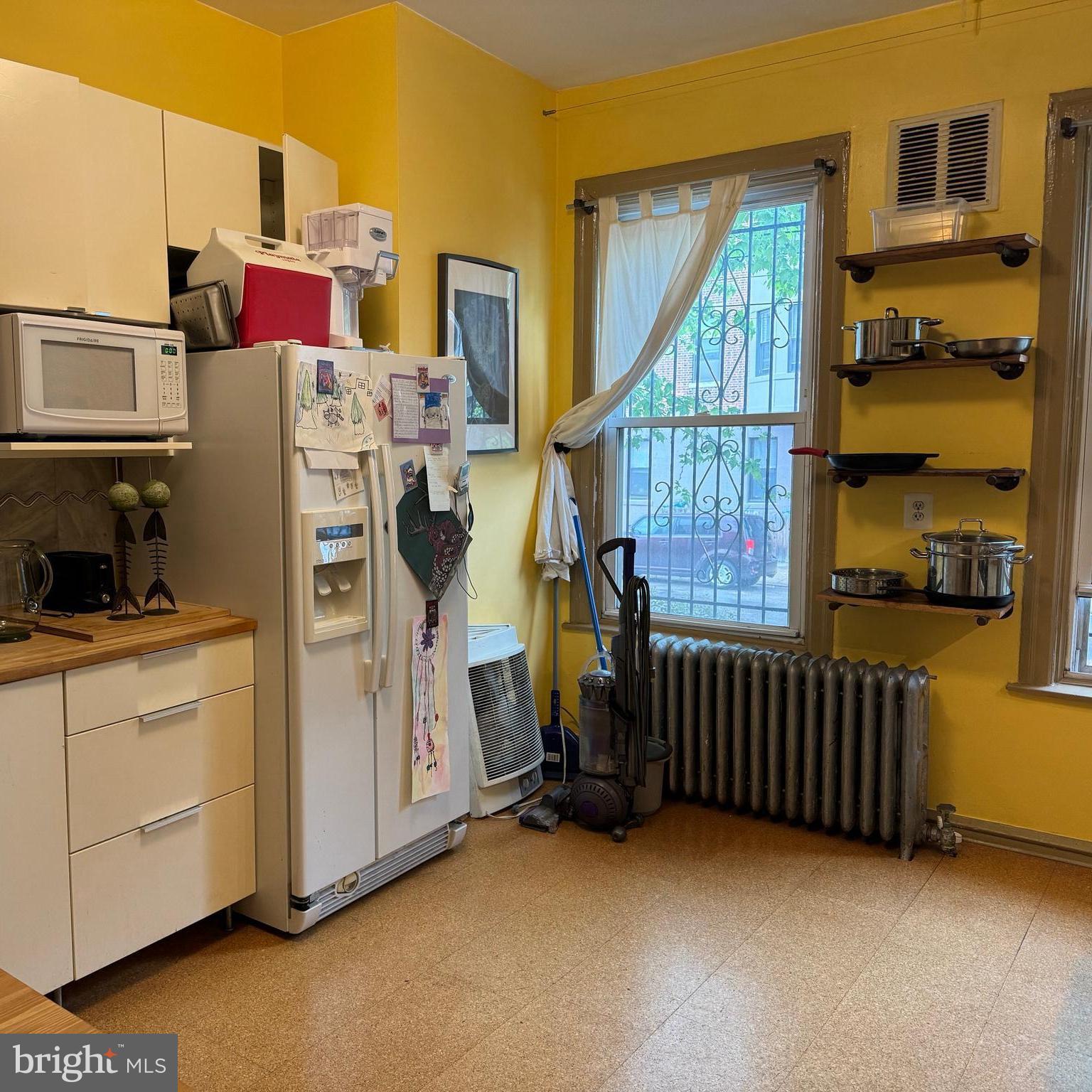SQUIRREL HILL - Residential Income