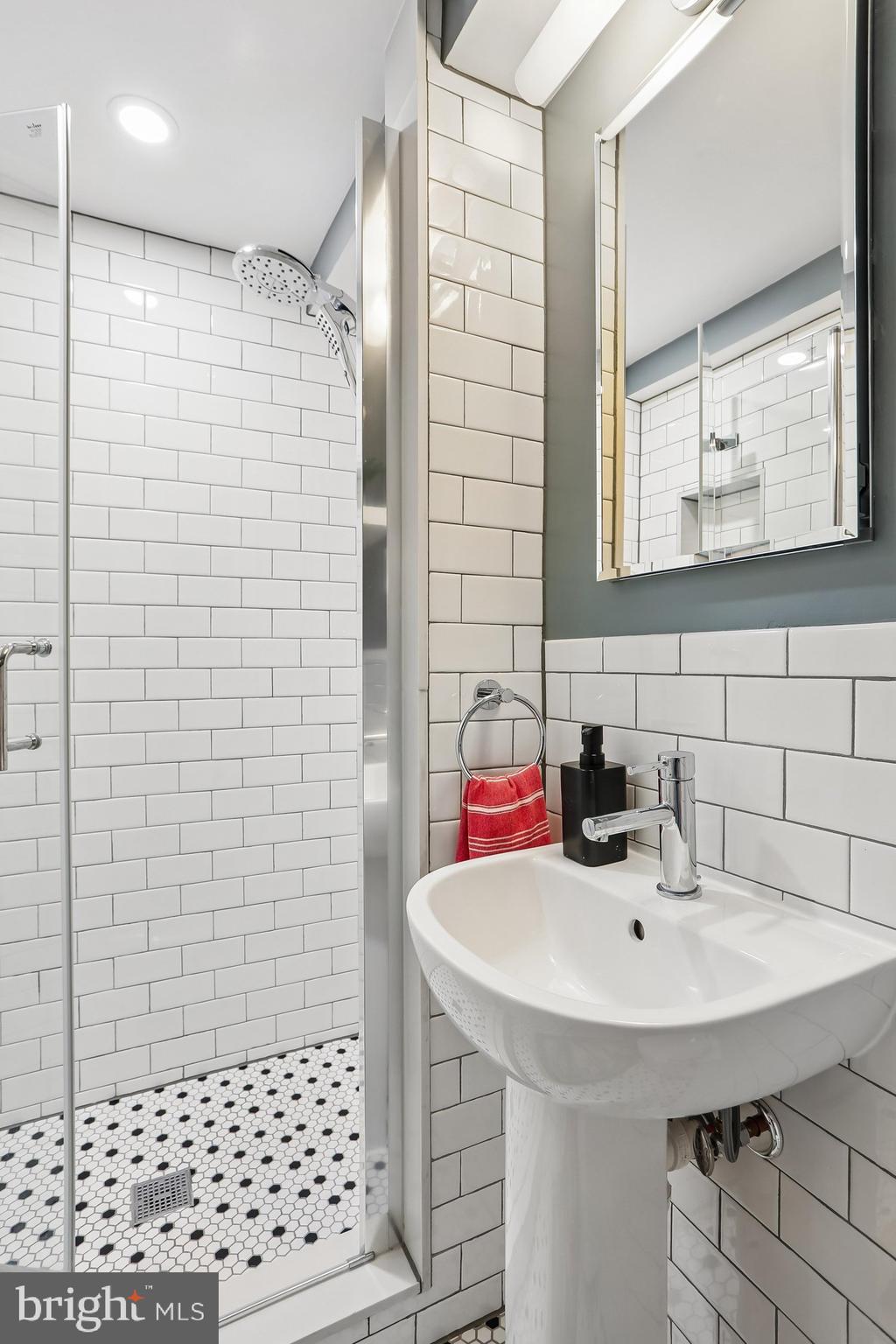 SOUTH FOUR CORNERS - Residential