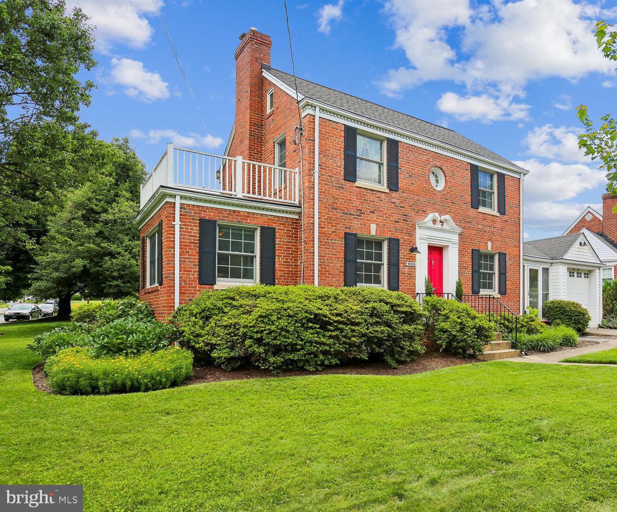SOUTH FOUR CORNERS - Residential