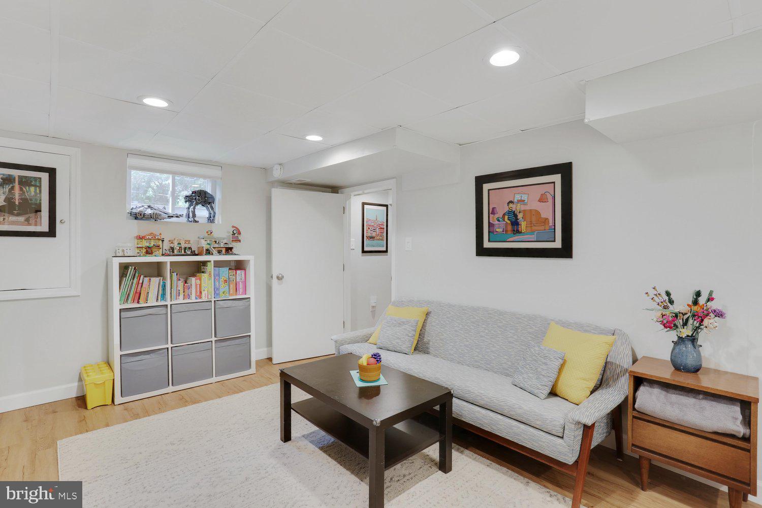 SOUTH FOUR CORNERS - Residential