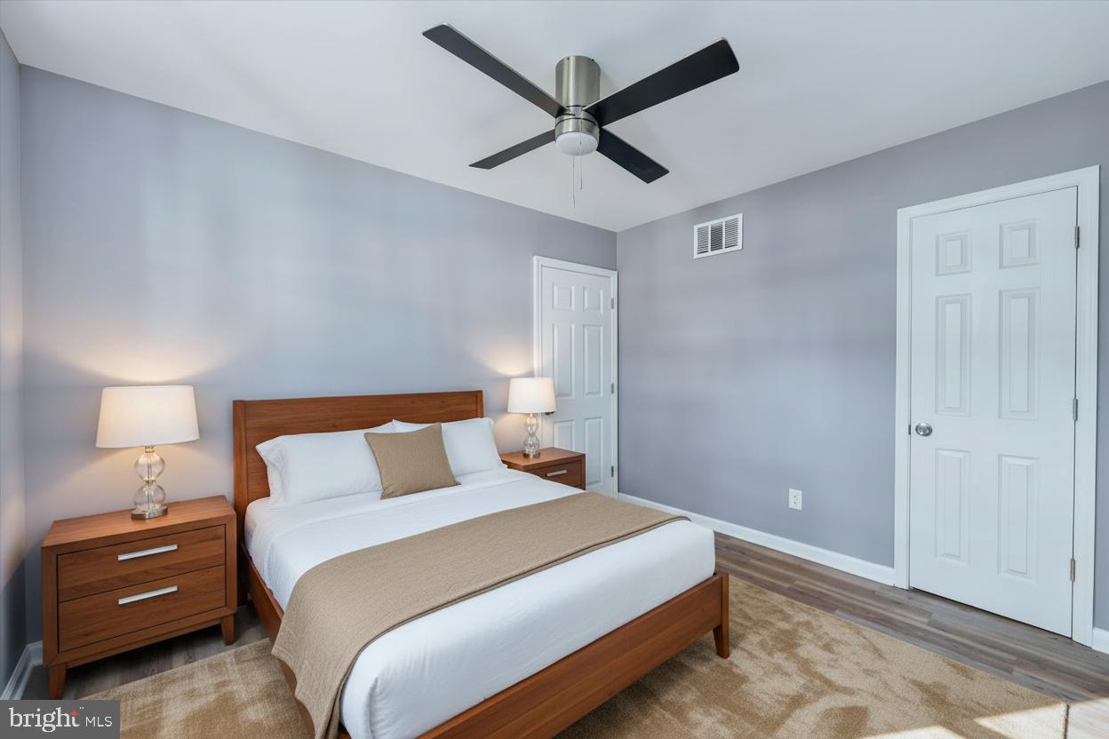 WHITEOAK FARMS - Residential
