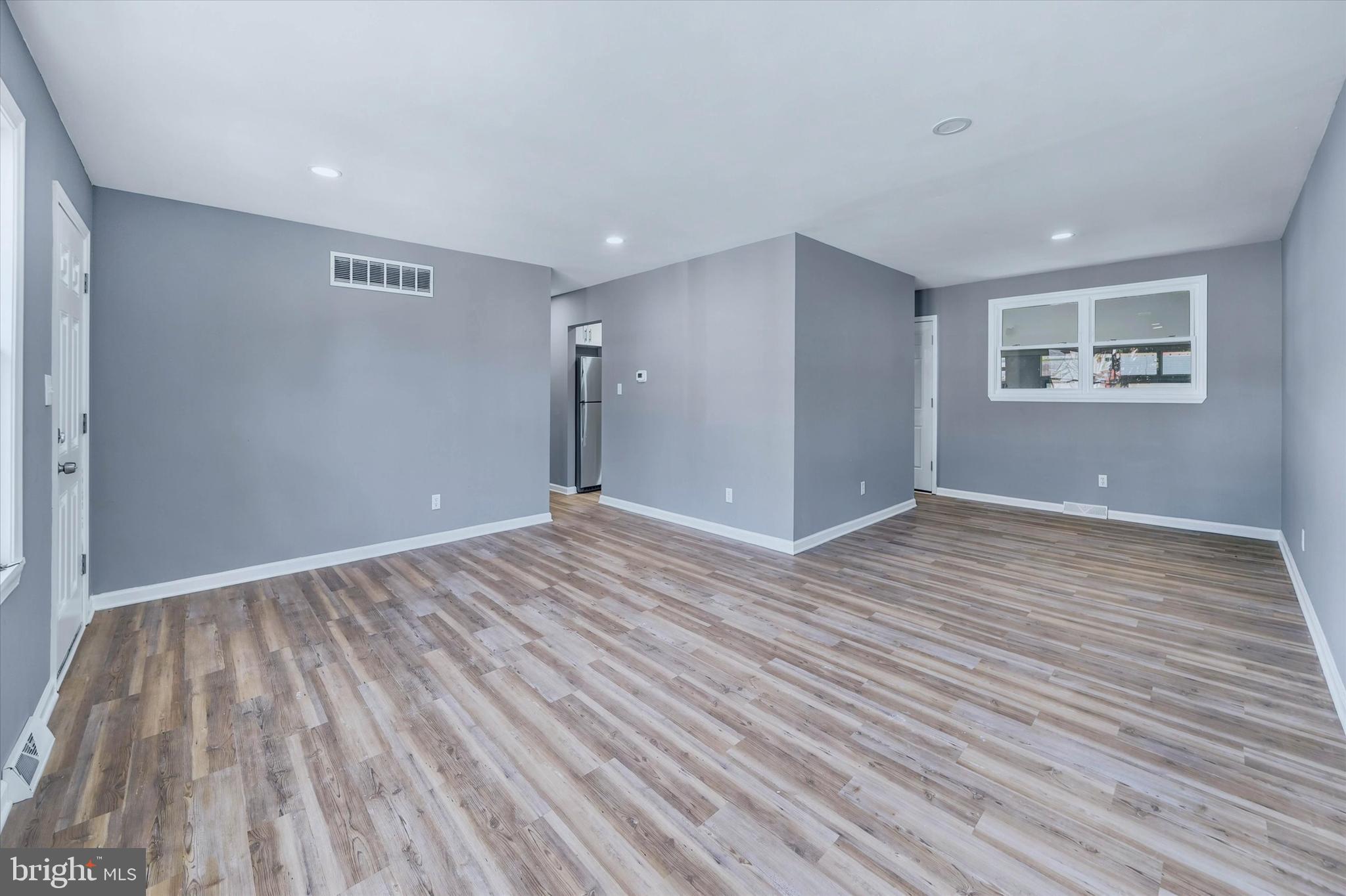 WHITEOAK FARMS - Residential