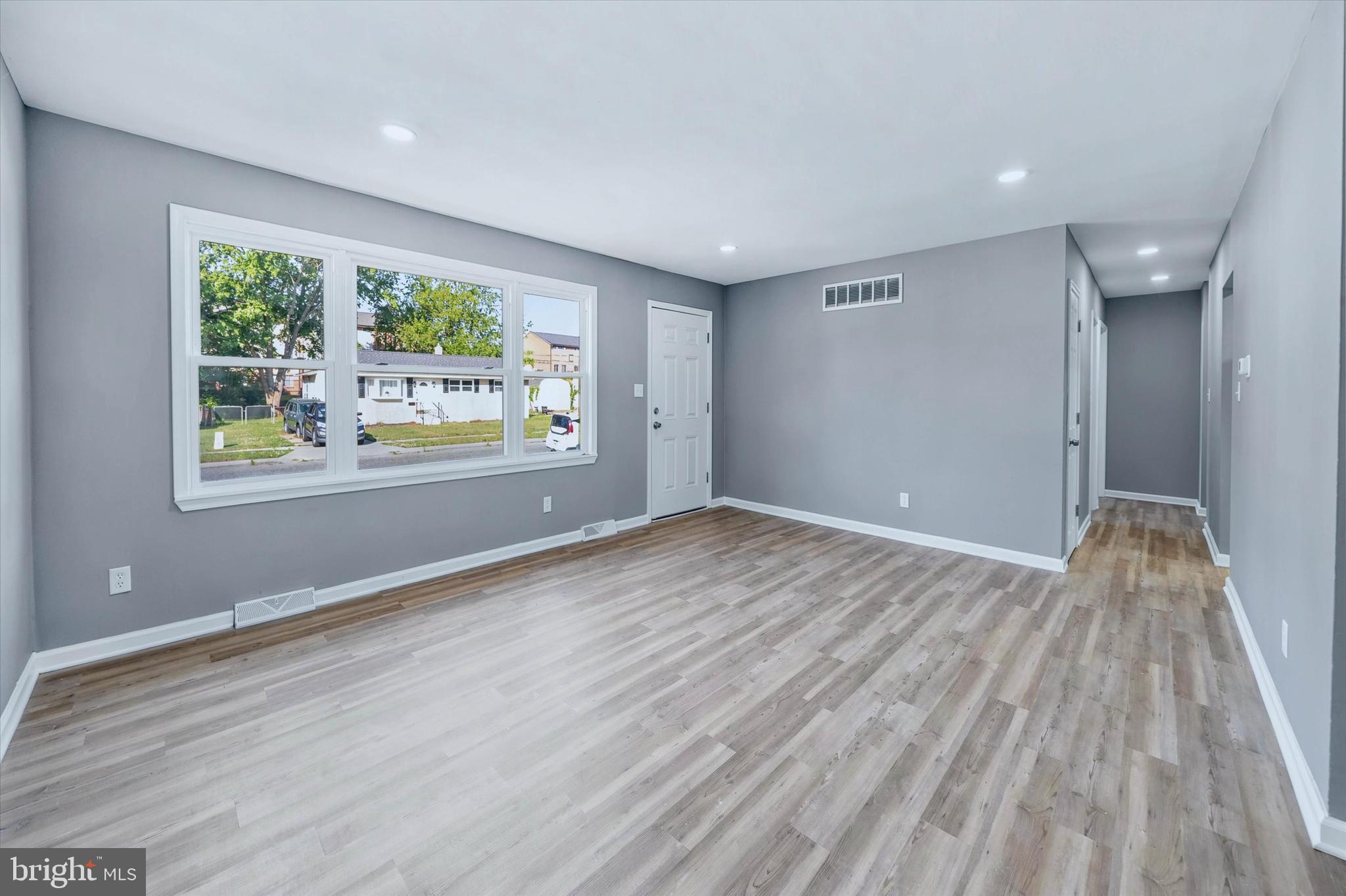WHITEOAK FARMS - Residential