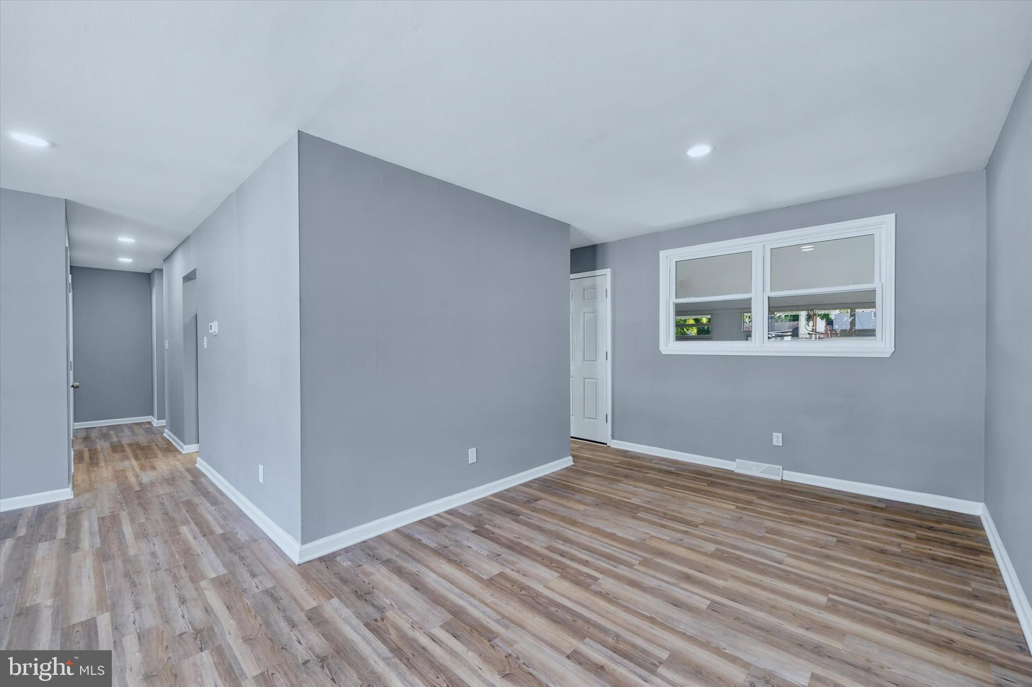 WHITEOAK FARMS - Residential