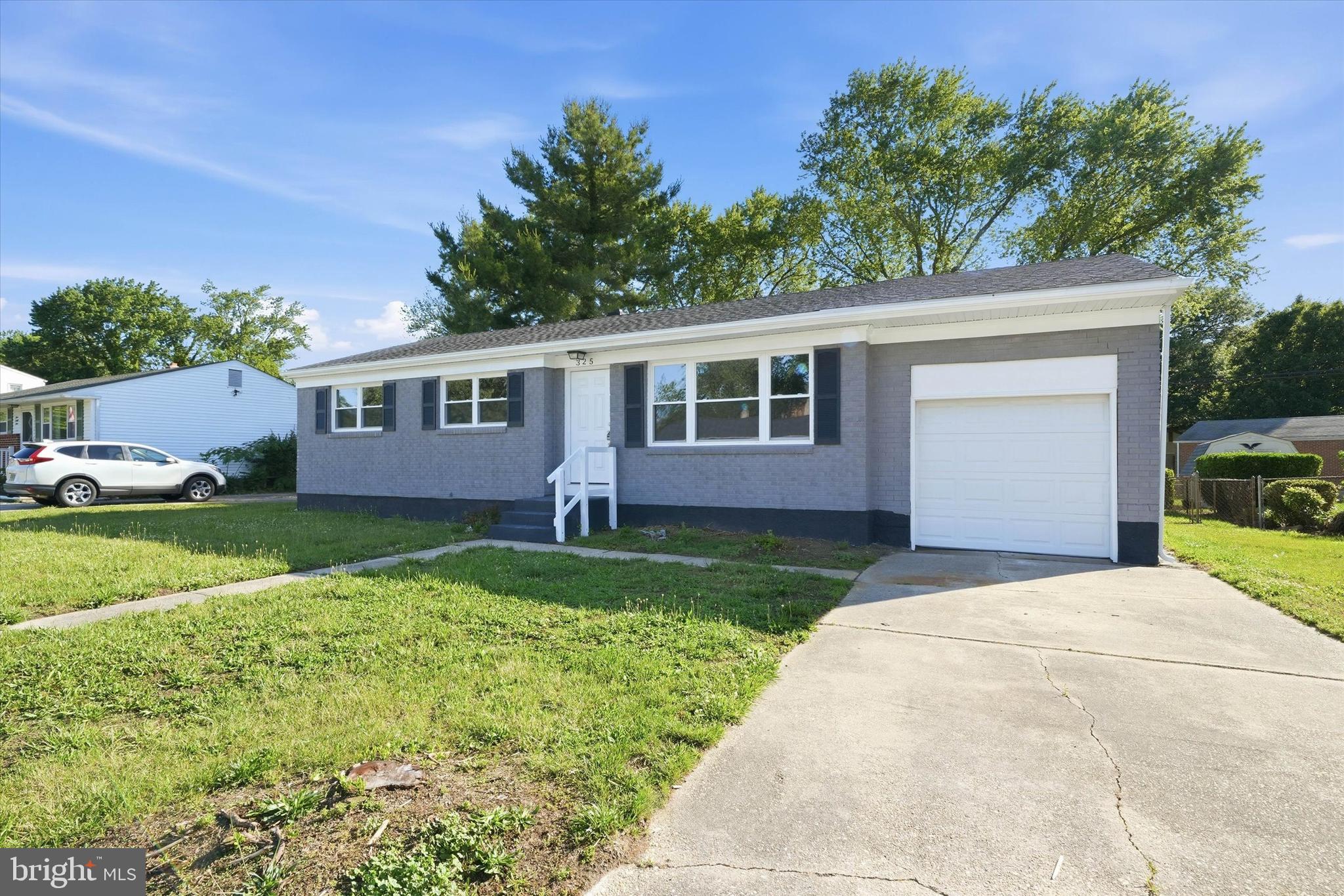 WHITEOAK FARMS - Residential