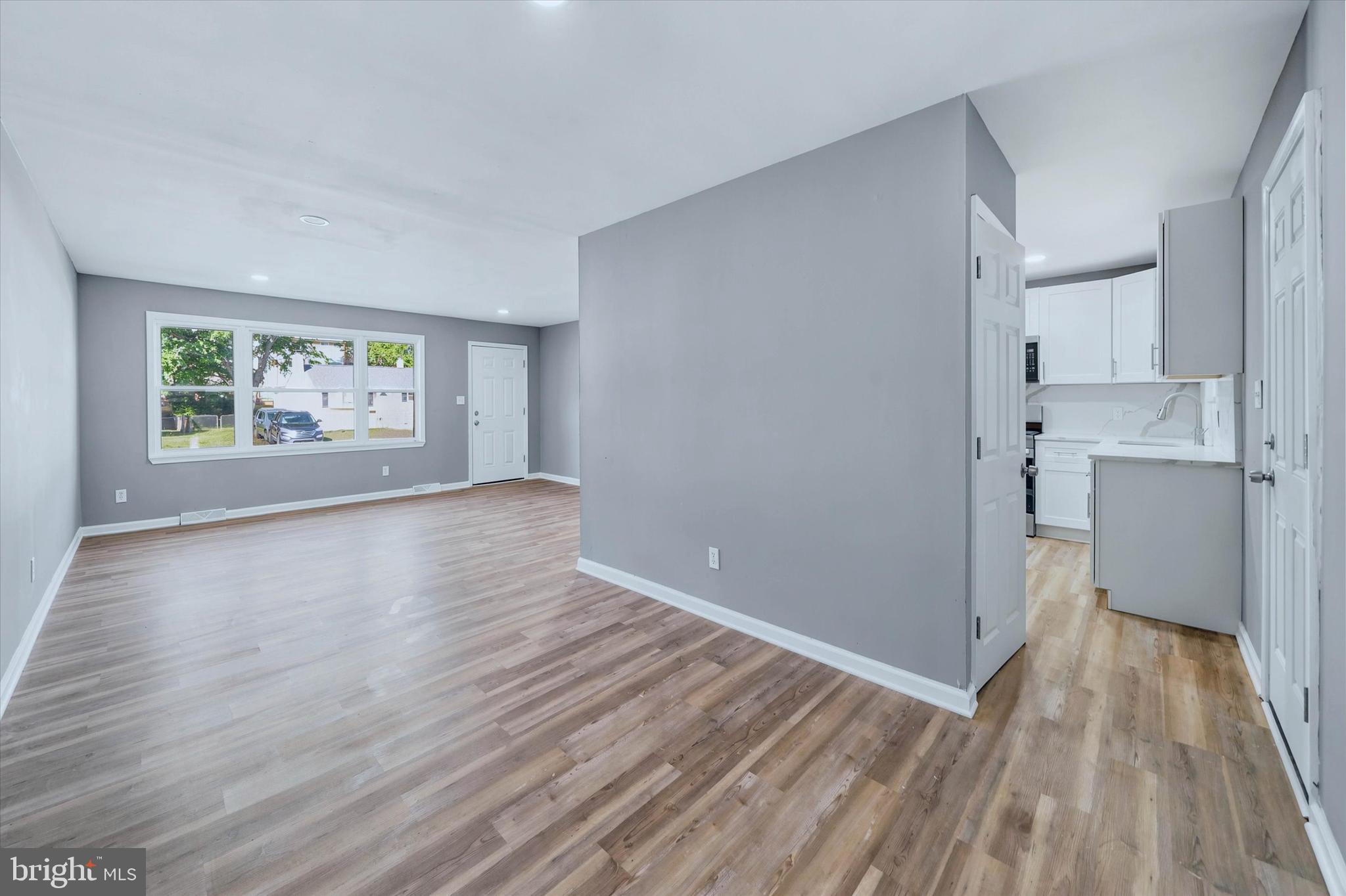 WHITEOAK FARMS - Residential