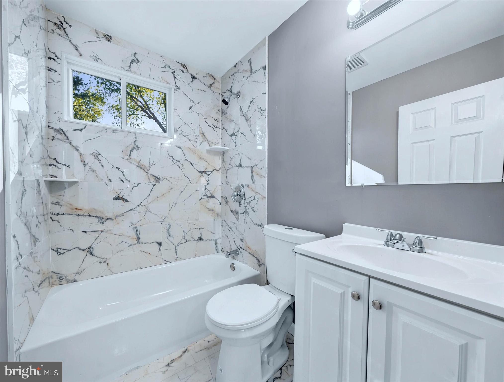 WHITEOAK FARMS - Residential