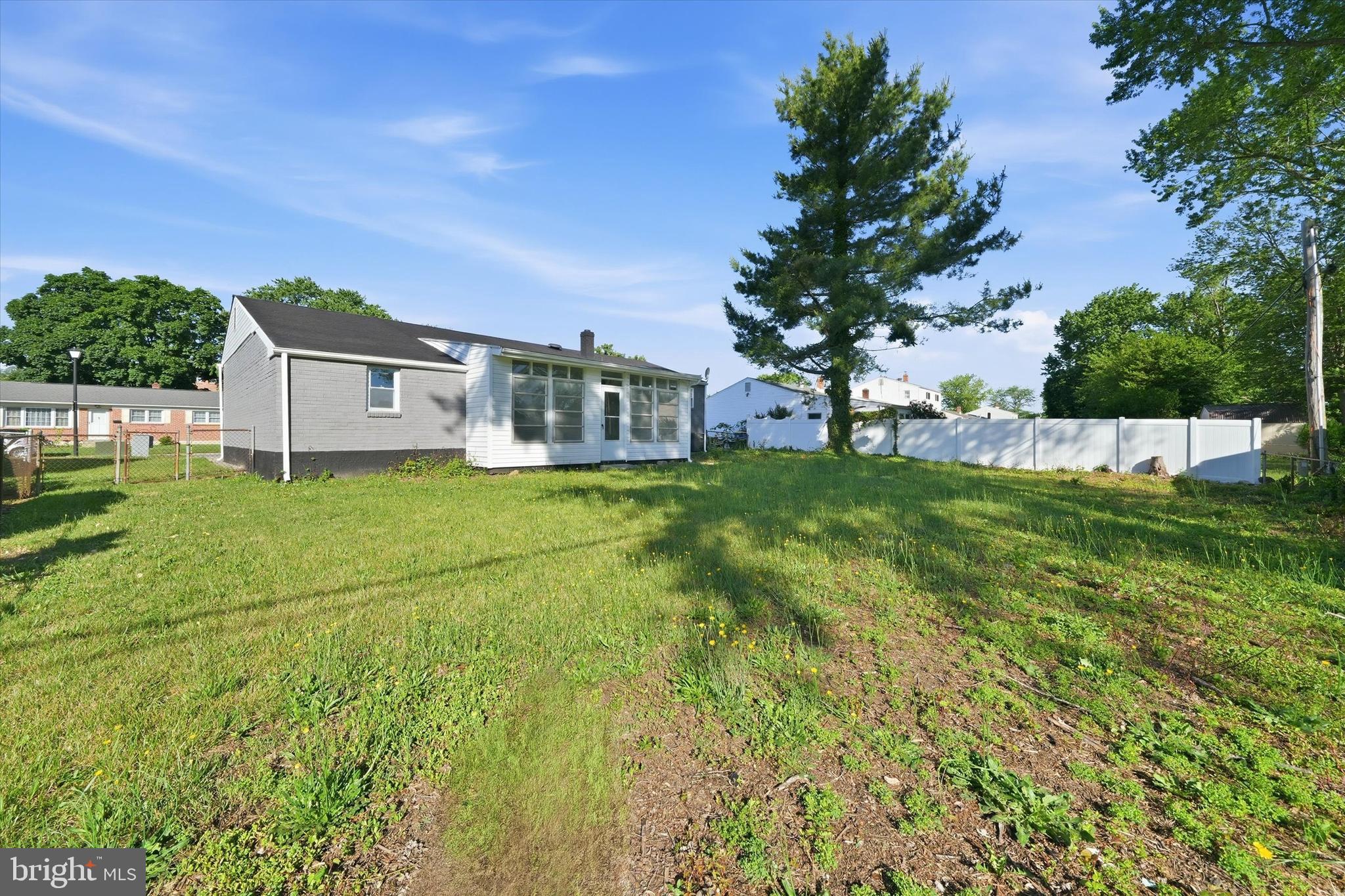 WHITEOAK FARMS - Residential