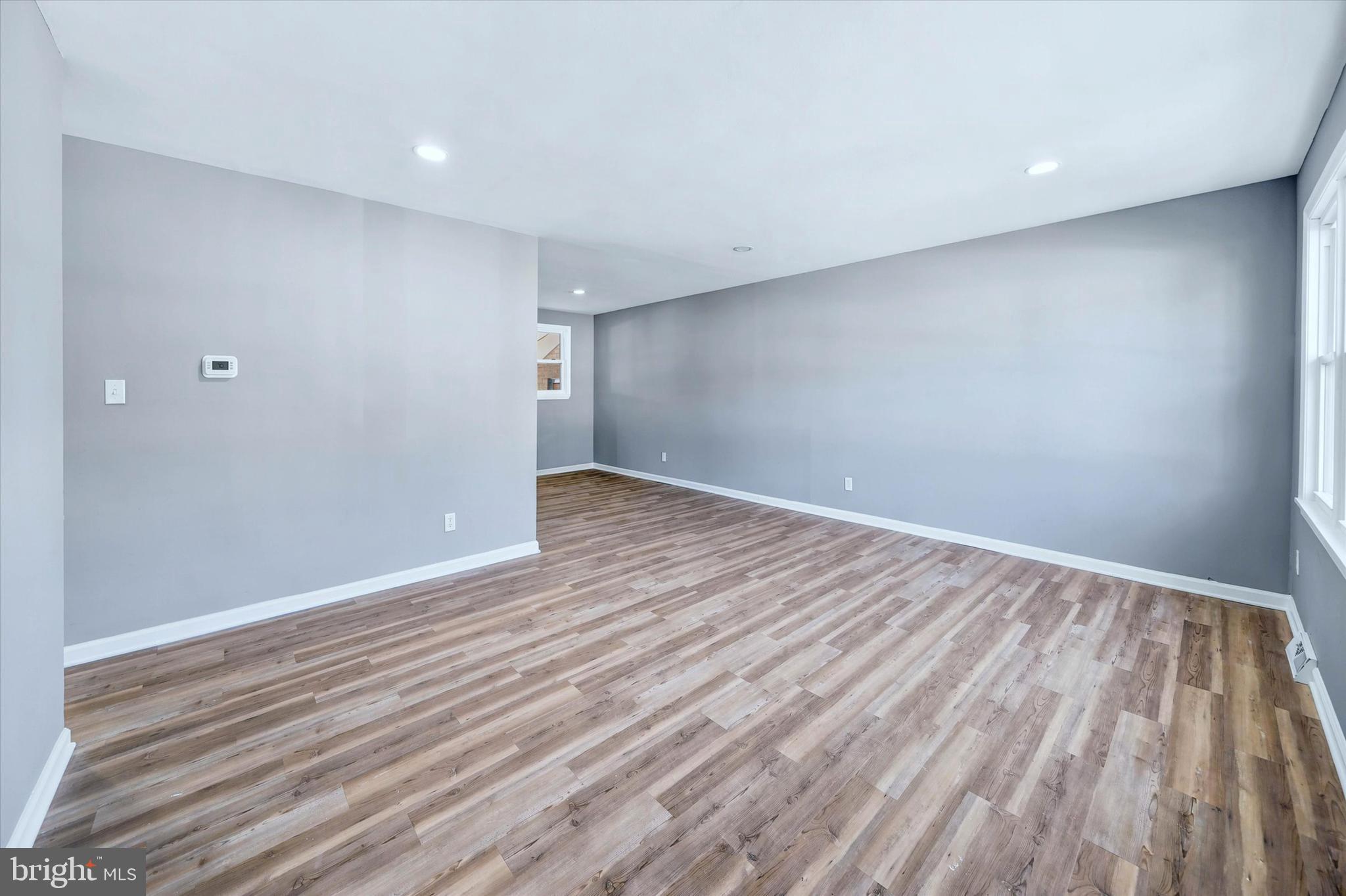 WHITEOAK FARMS - Residential