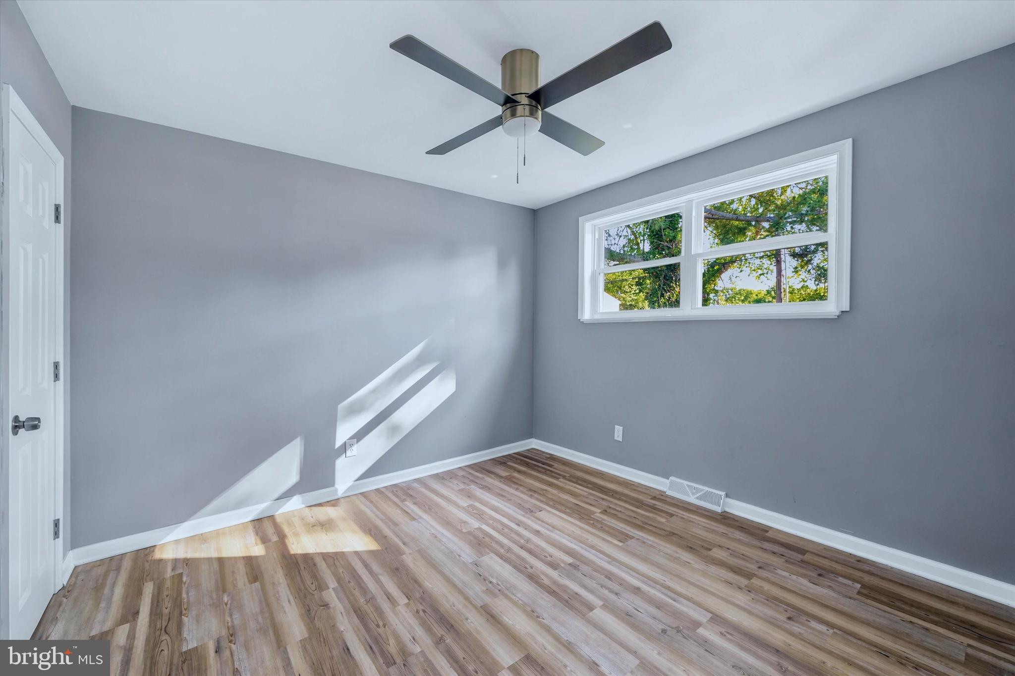 WHITEOAK FARMS - Residential