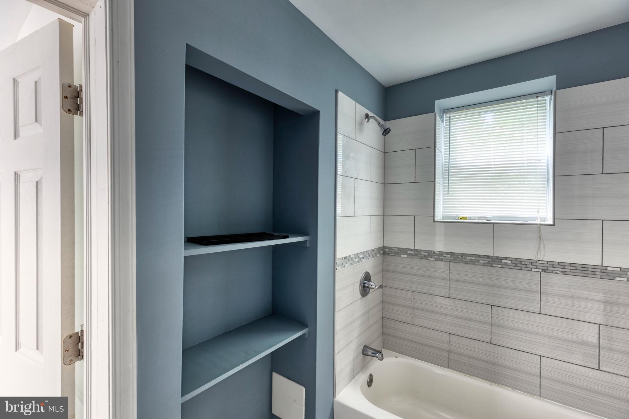 GERMANTOWN - Residential