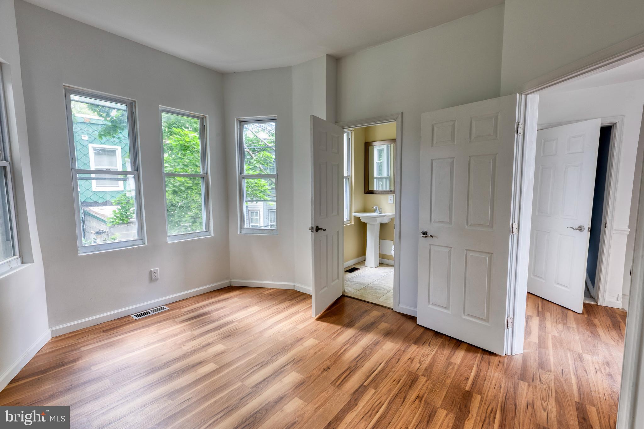 GERMANTOWN - Residential