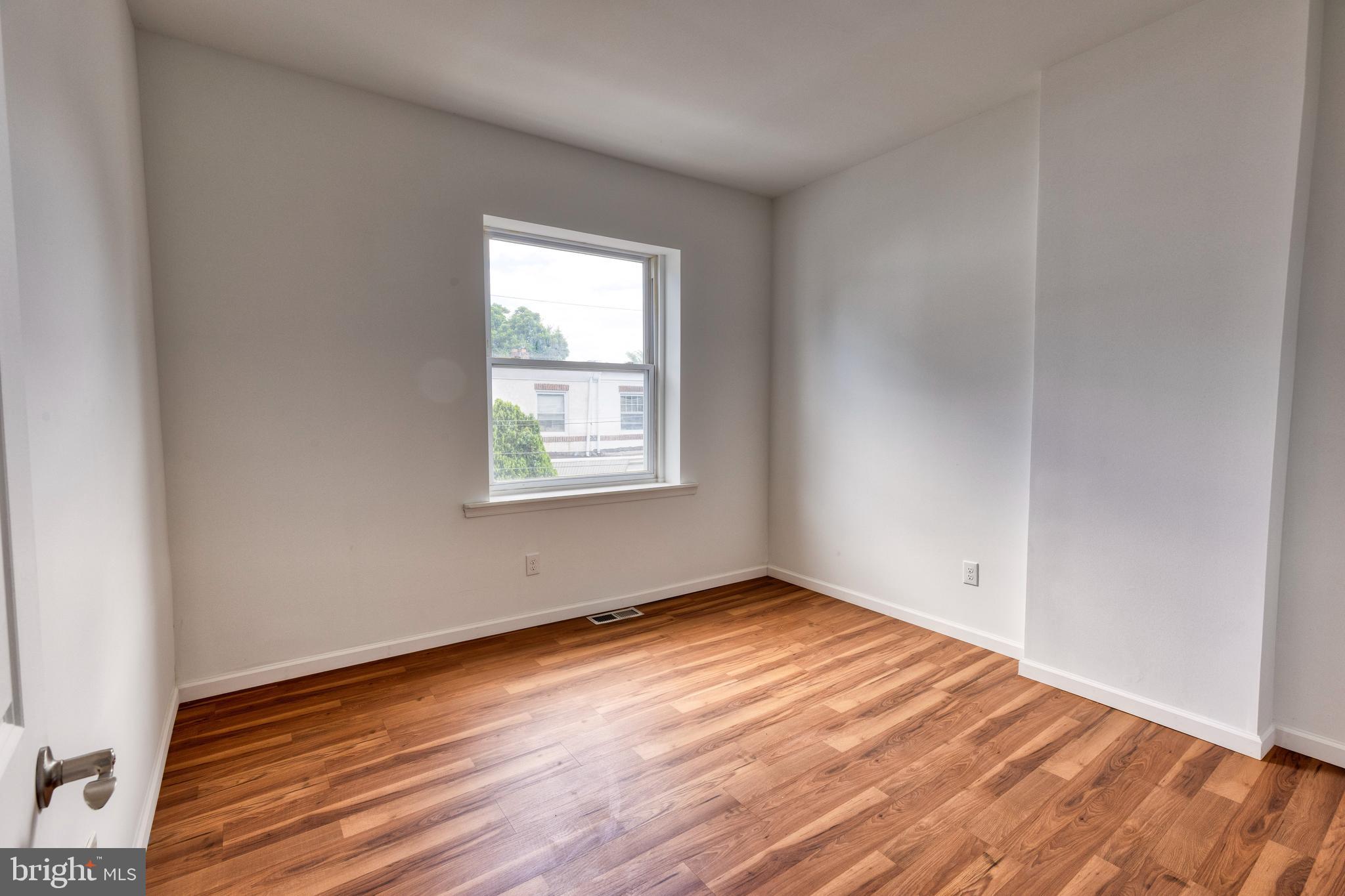 GERMANTOWN - Residential