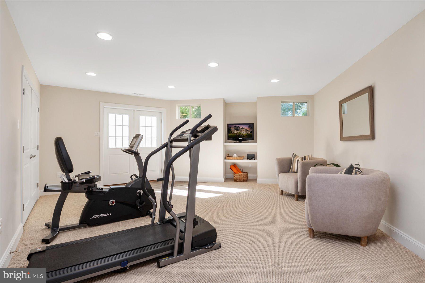 ANNAPOLIS - Residential