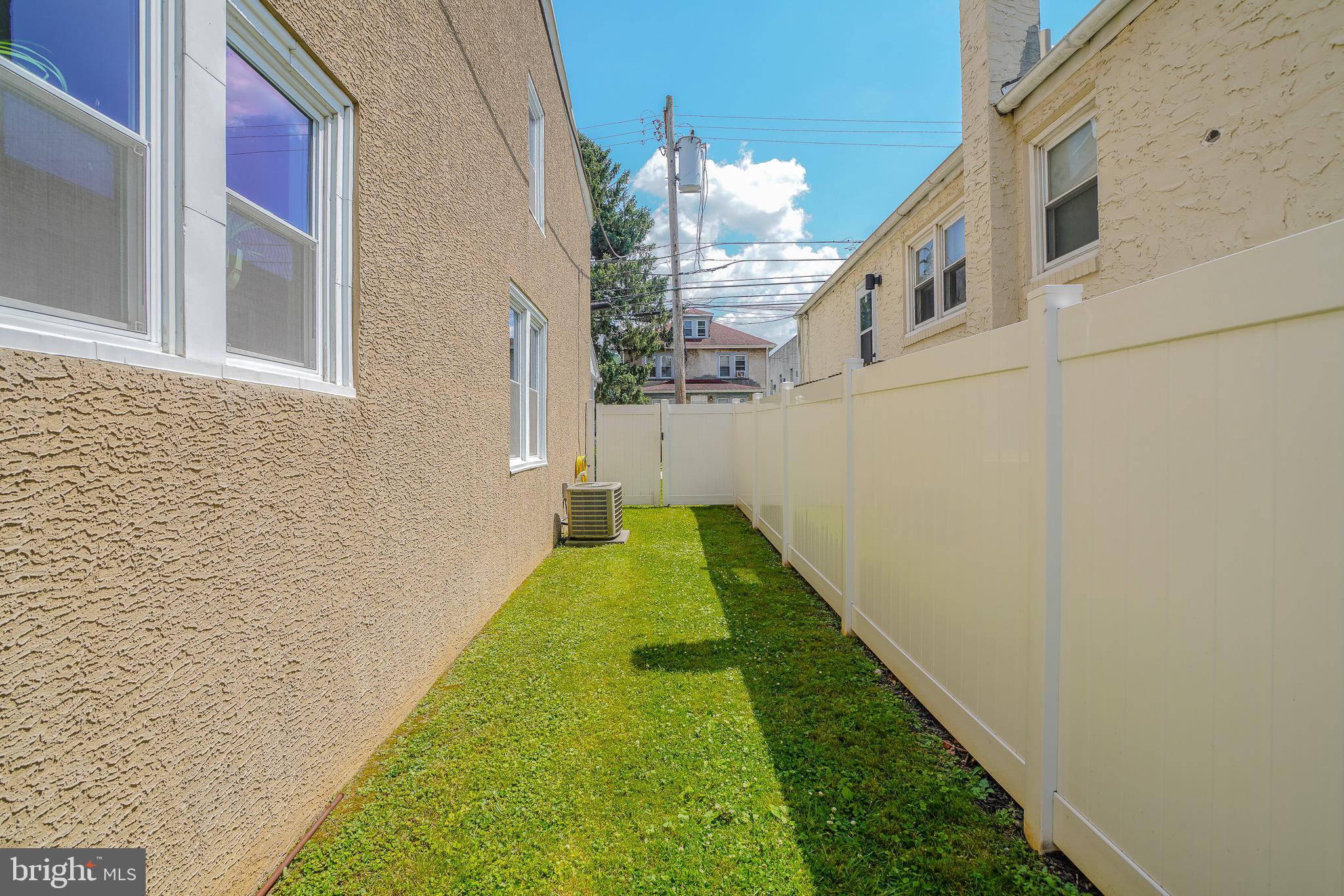 CONSHOHOCKEN - Residential