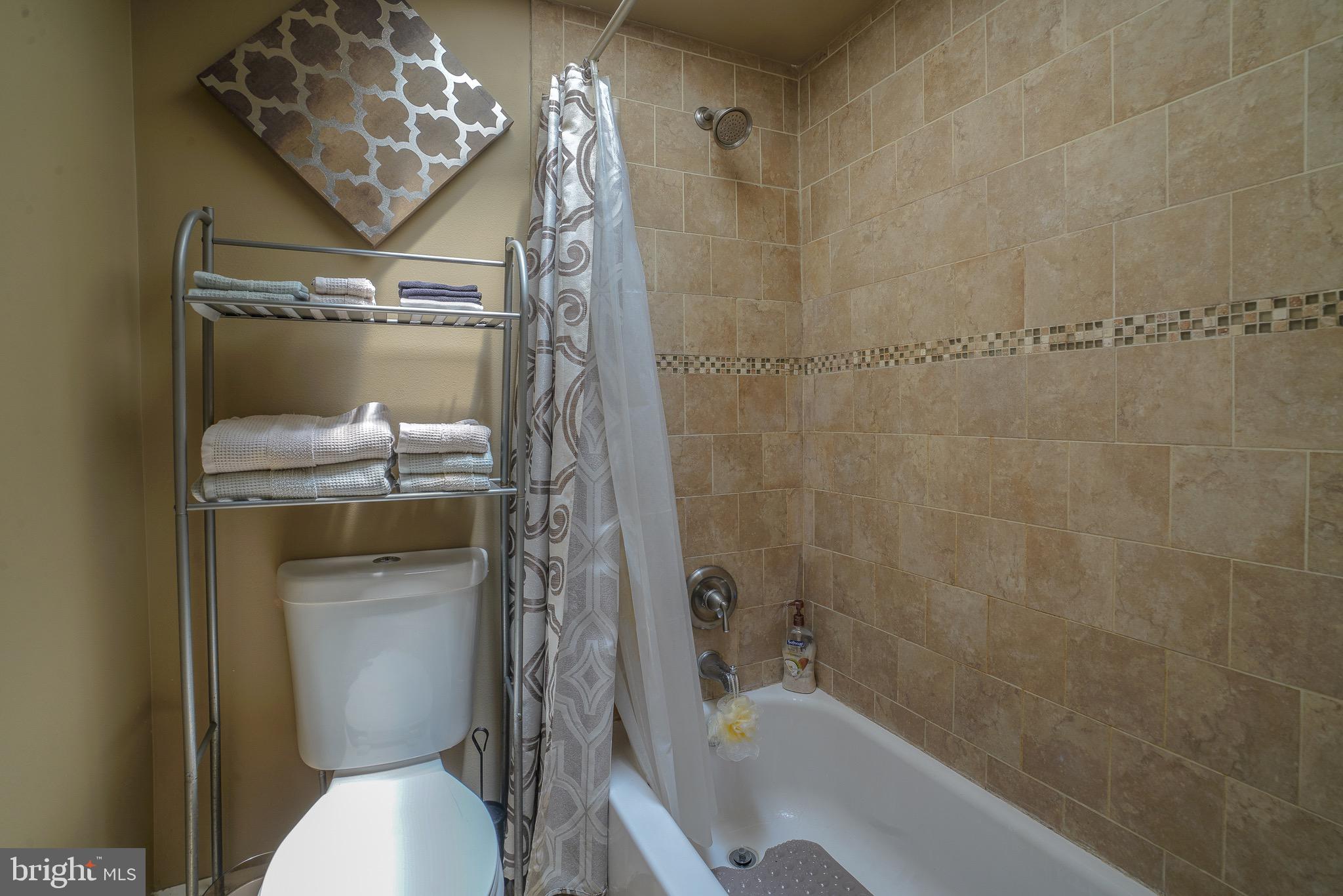 CONSHOHOCKEN - Residential