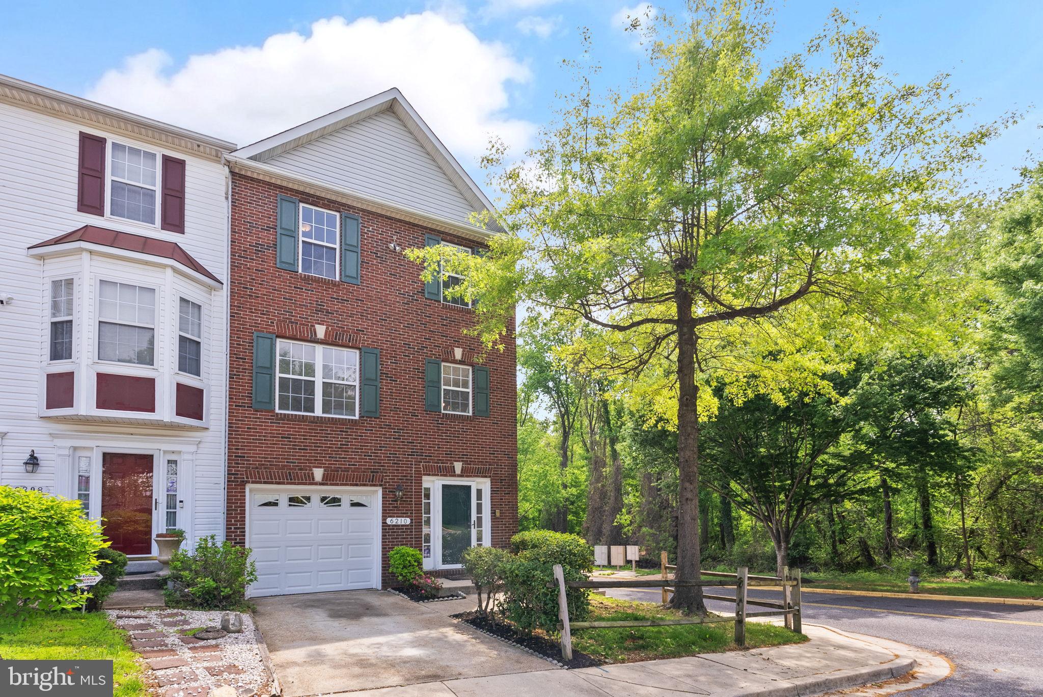 BRINKLEY TOWNS - Residential