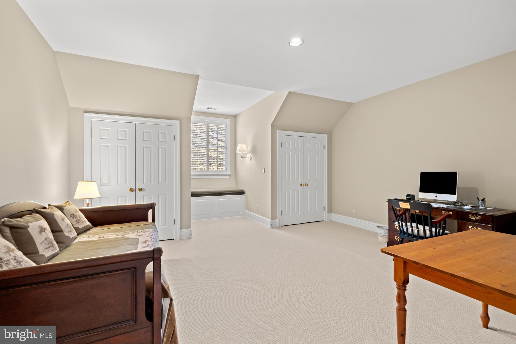 LANGLEY FARMS - Residential