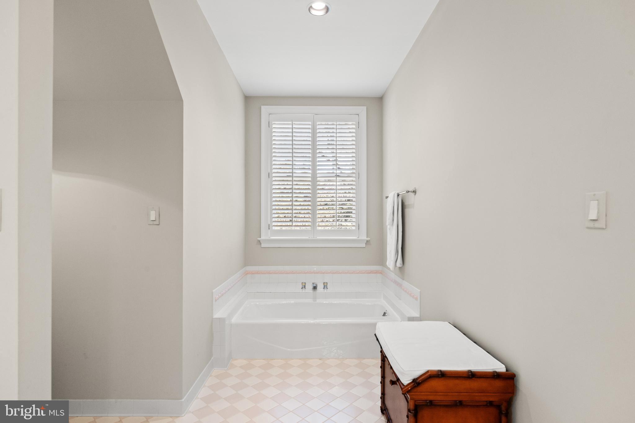 LANGLEY FARMS - Residential