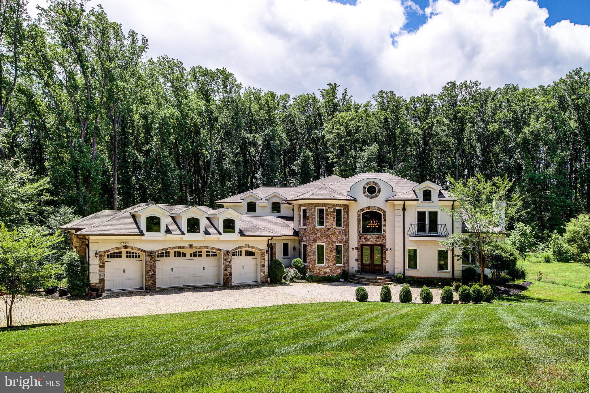 PROSPECT HILLS - Residential
