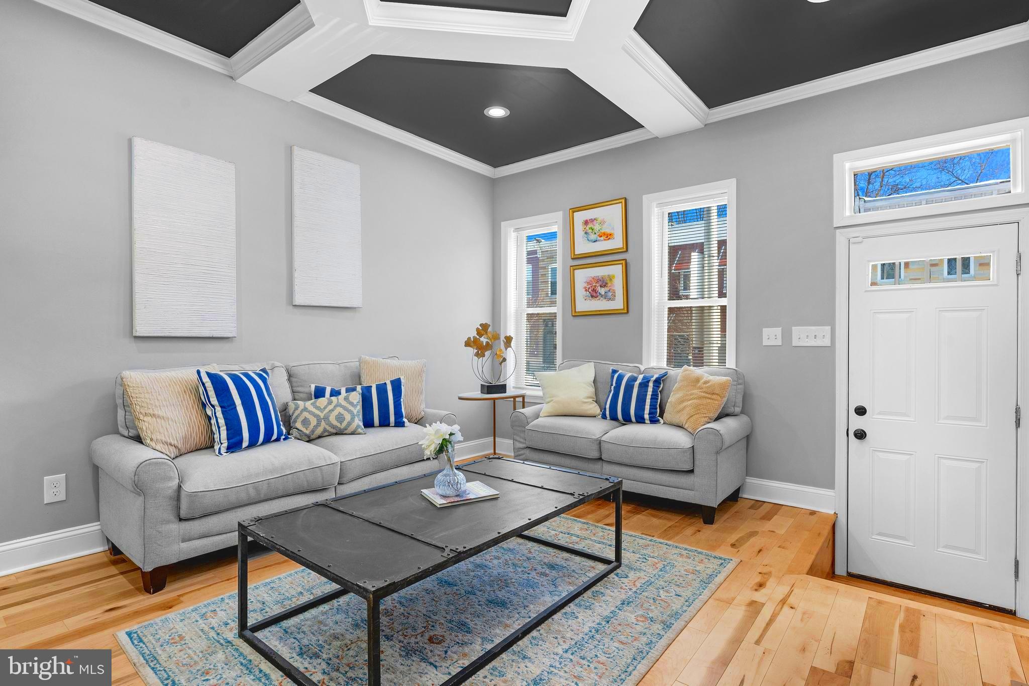 BROADWAY EAST - Residential