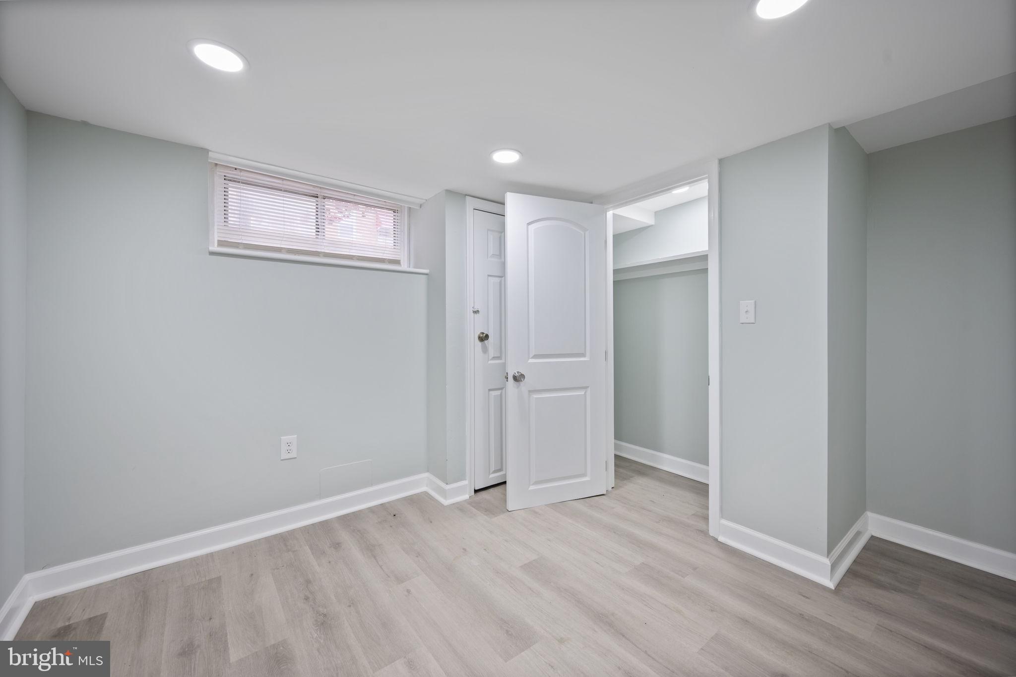 GREEKTOWN - Residential