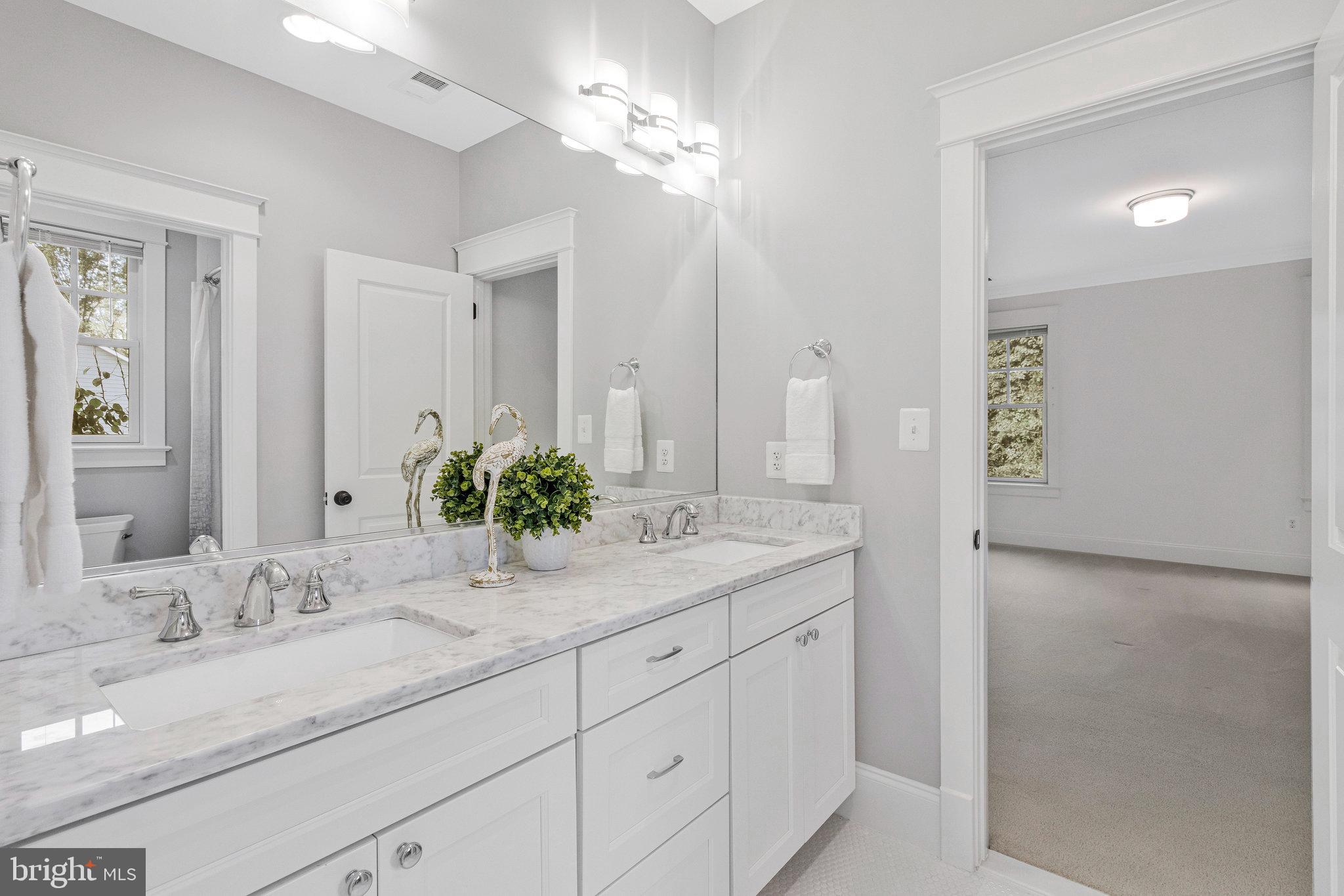 POPLAR HEIGHTS - Residential